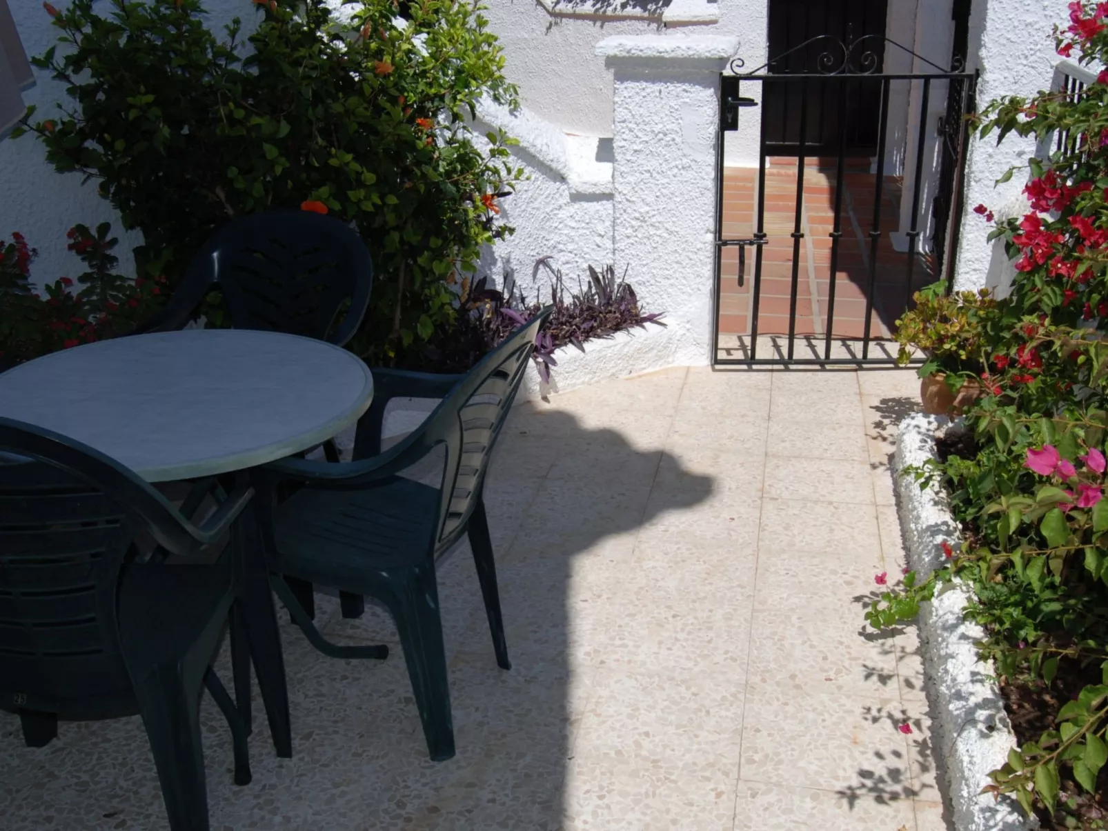 Los Pinos 25 Villas by Casasol - Outside