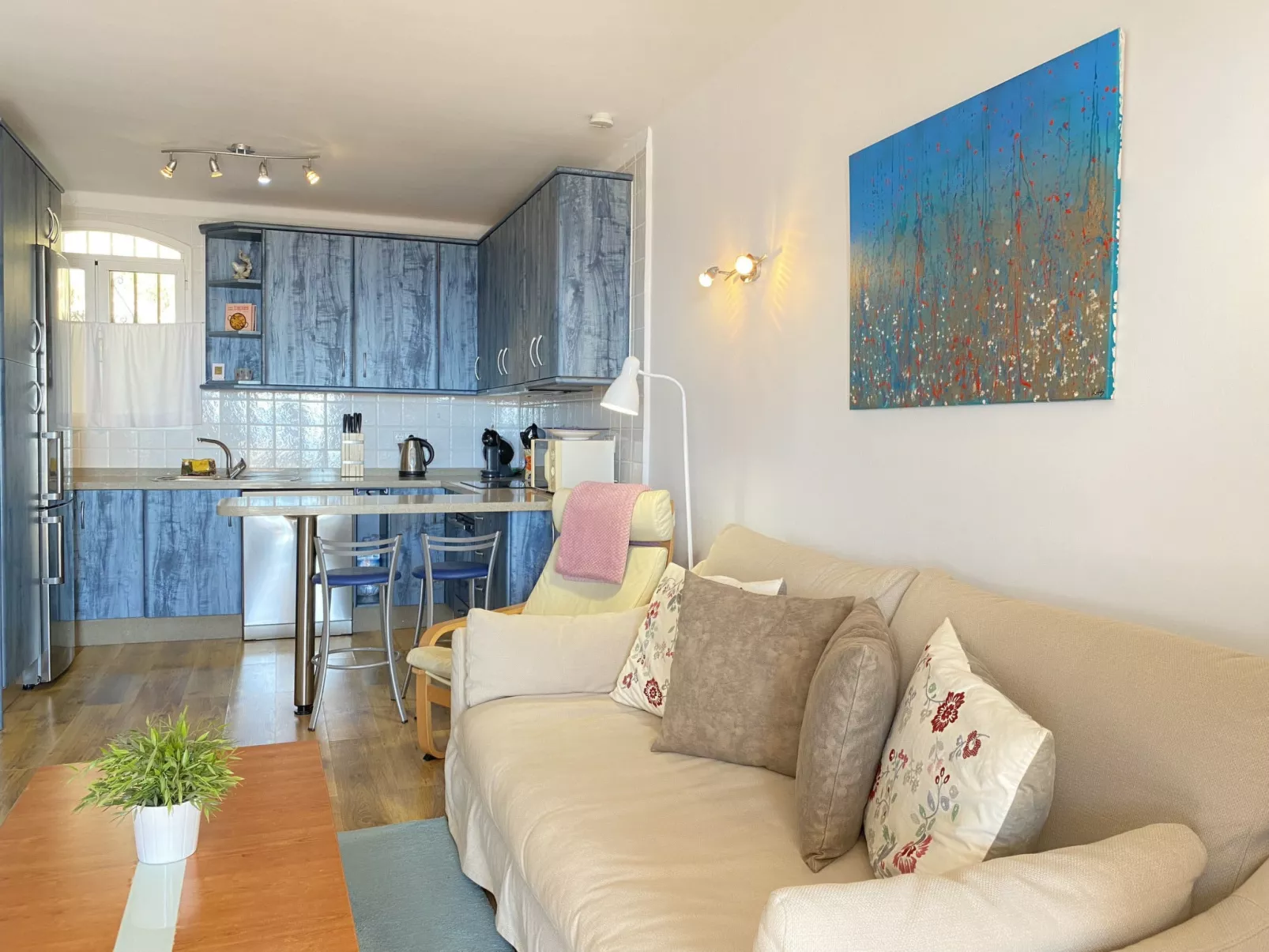 Capuchinos 42 San Juan Capistrano by Casasol - Drinnen