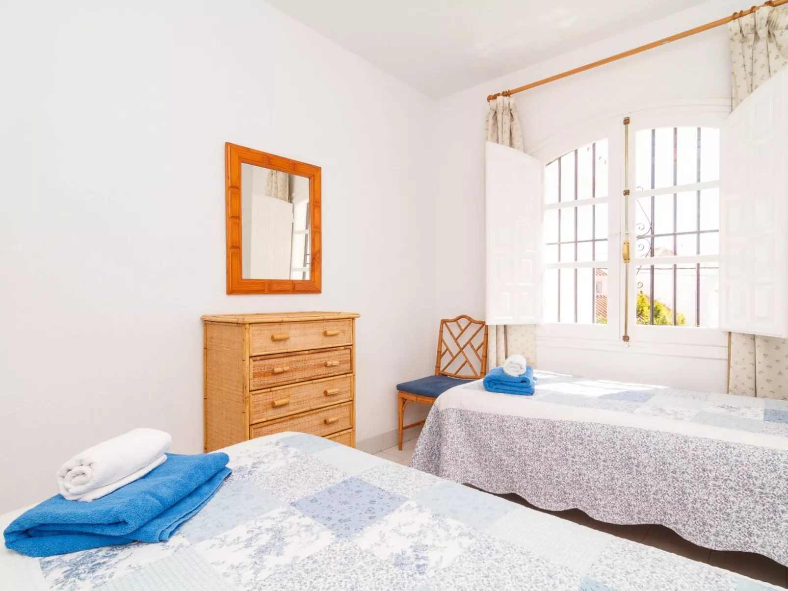 Los Pinos 23 Villas by Casasol - Inside