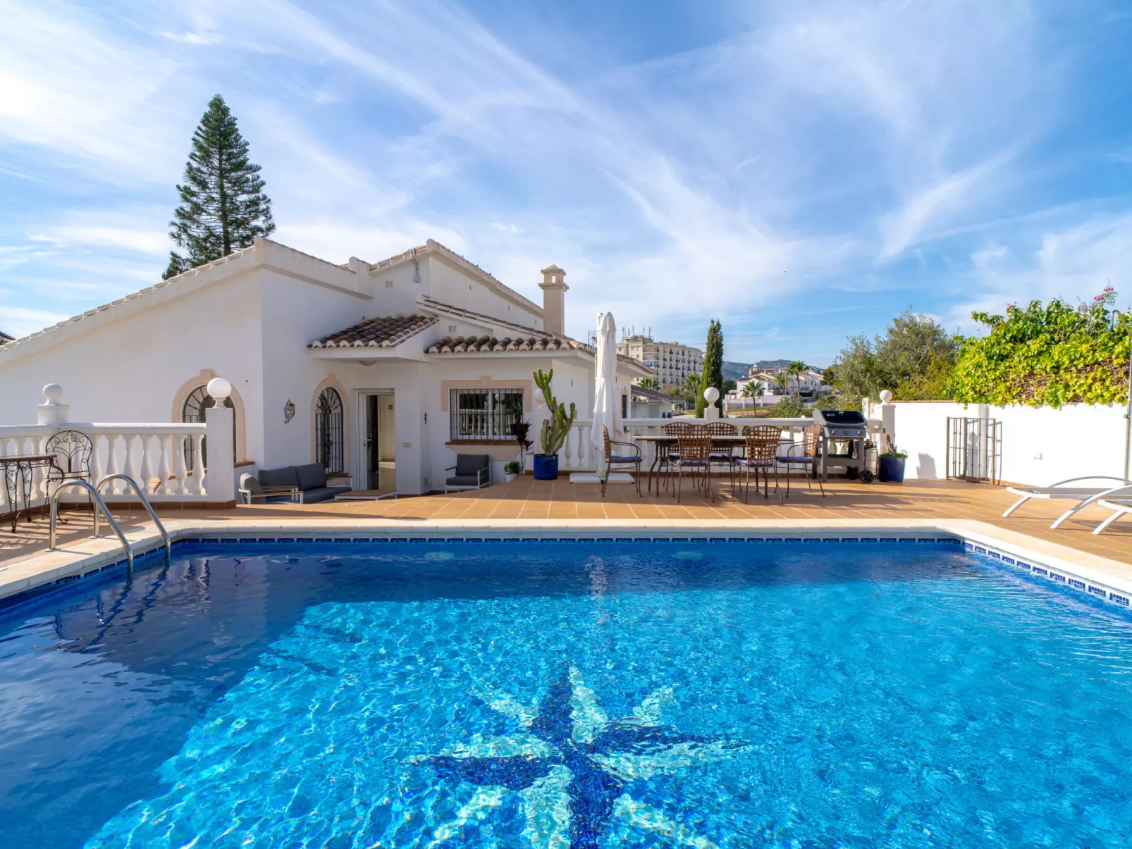 Villa Grande Luxe Private Pool by Casasol - Draußen