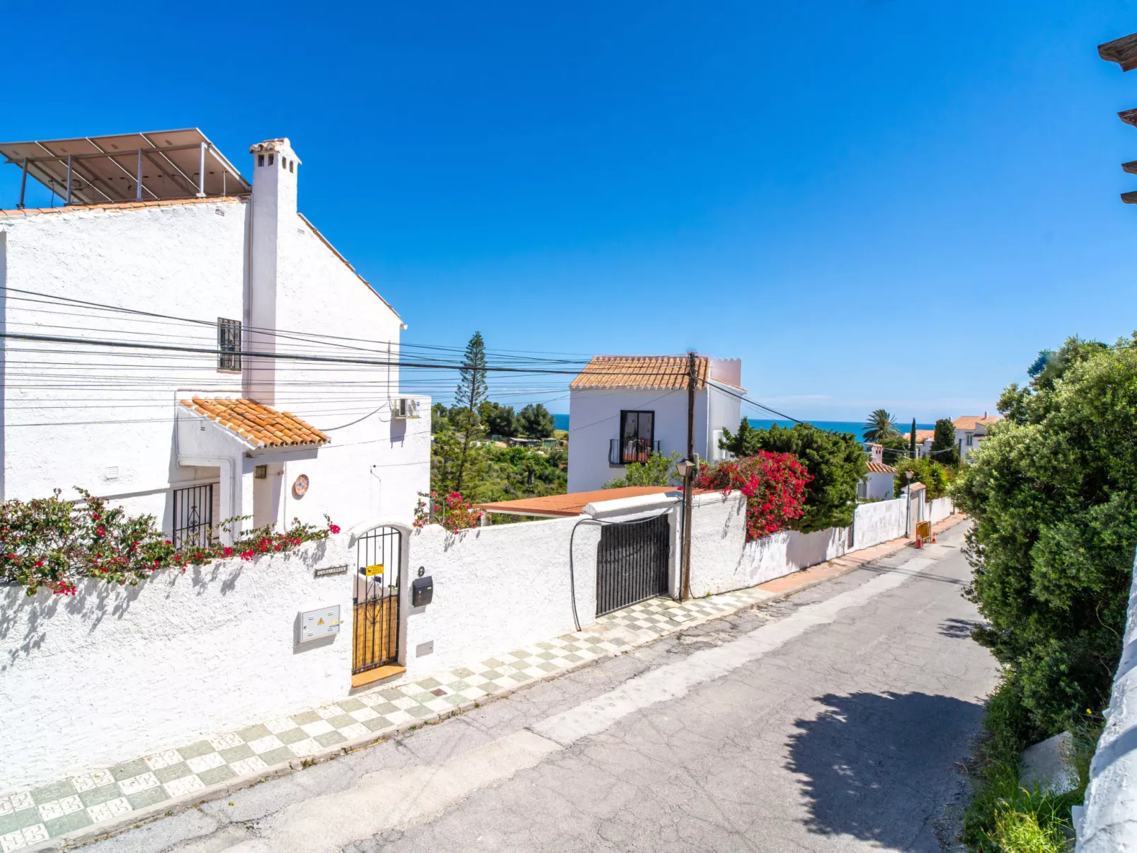 Sunny Vista Chimenea by Casasol - Outside