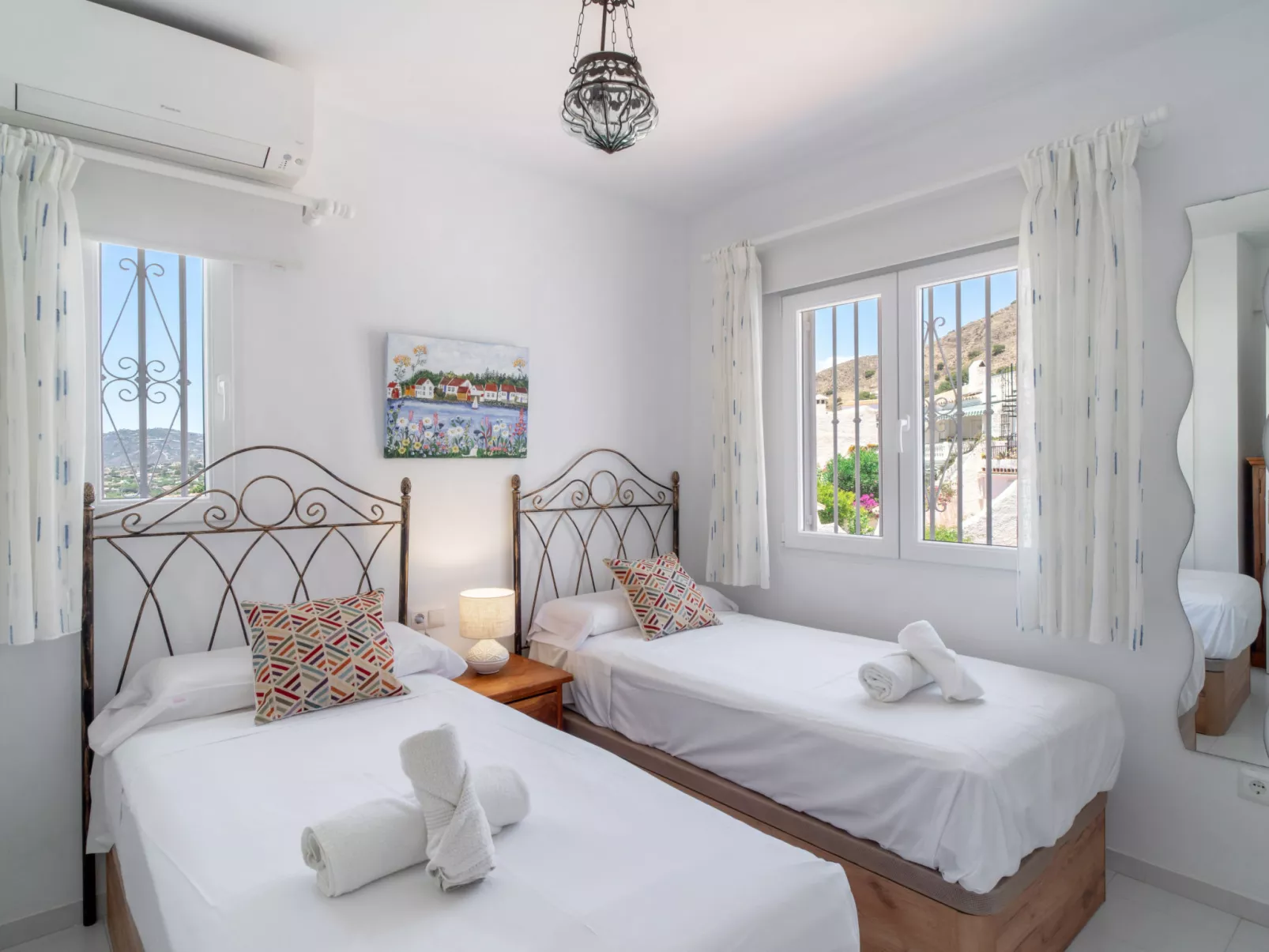 Los Aguacates Bellavista by Casasol - Inside