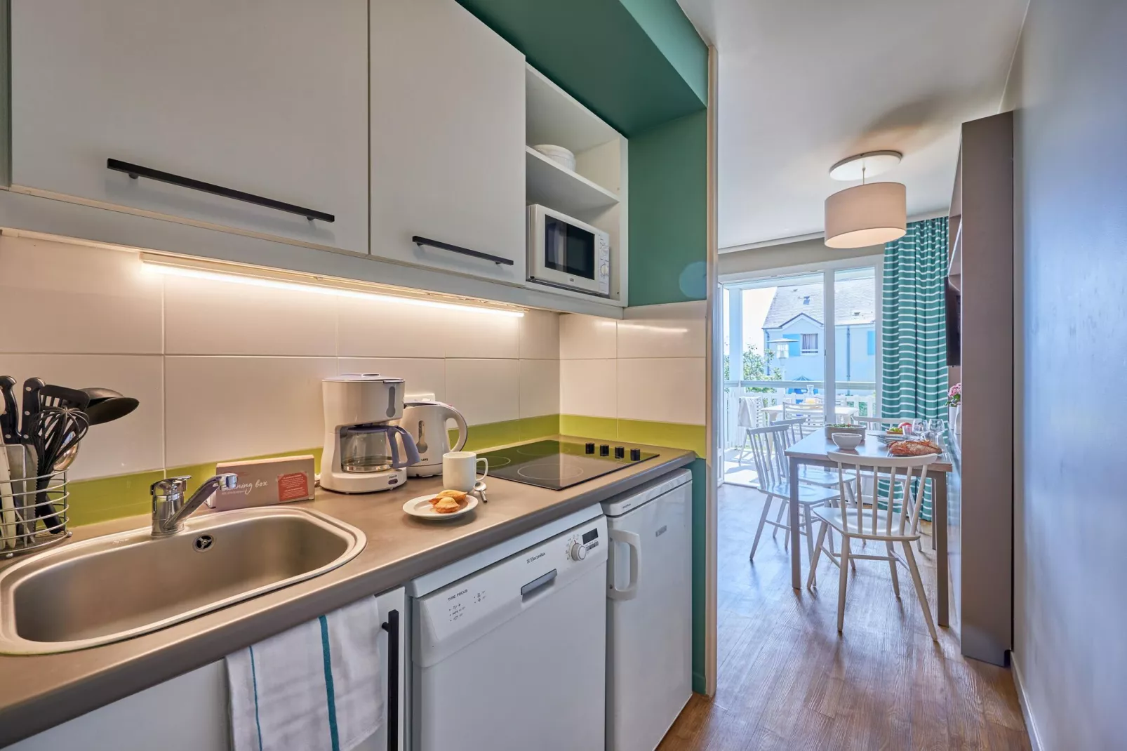 Residence Le Chant des Oiseaux Courseulles-sur-Mer - 24 Standard Apt 4 p - 1 bedroom-Kitchen