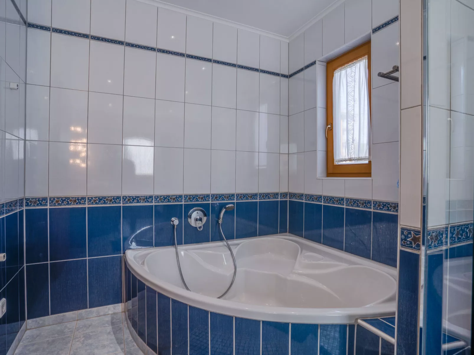 VILLA LAGO - ARAN BERNA ETV/14896 - Dedans