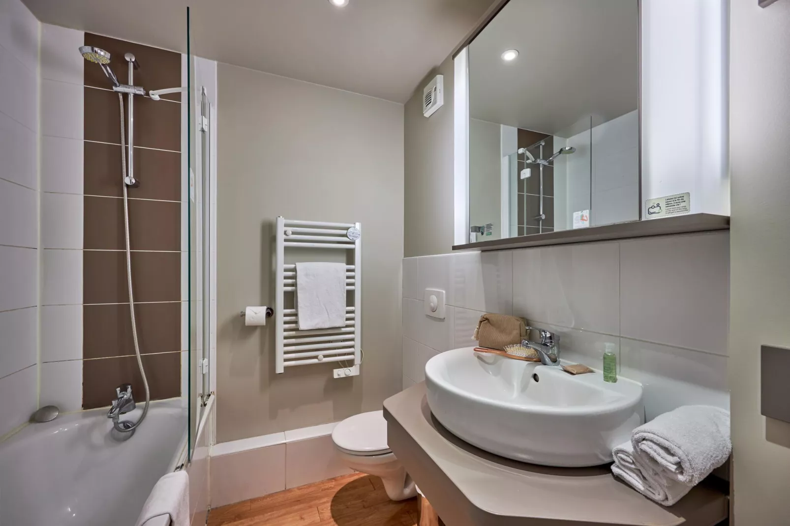 Residence Le Chant des Oiseaux Courseulles-sur-Mer - 24 Standard Apt 4 p - 1 bedroom-Bathroom