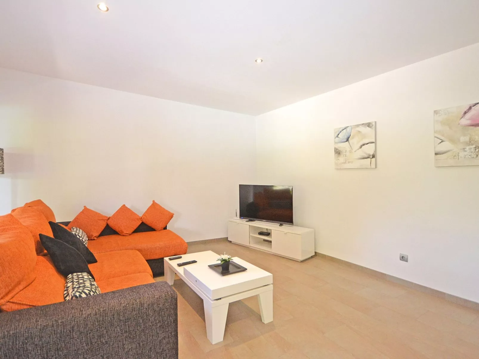 Santa Maria - Drinnen