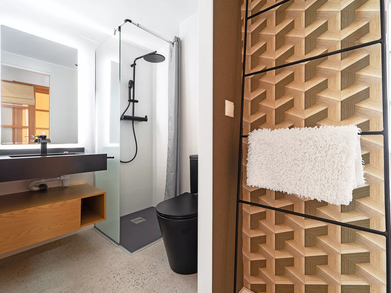 WELCS APARTAMENTO 158 EMP con vistas al canal - Drinnen