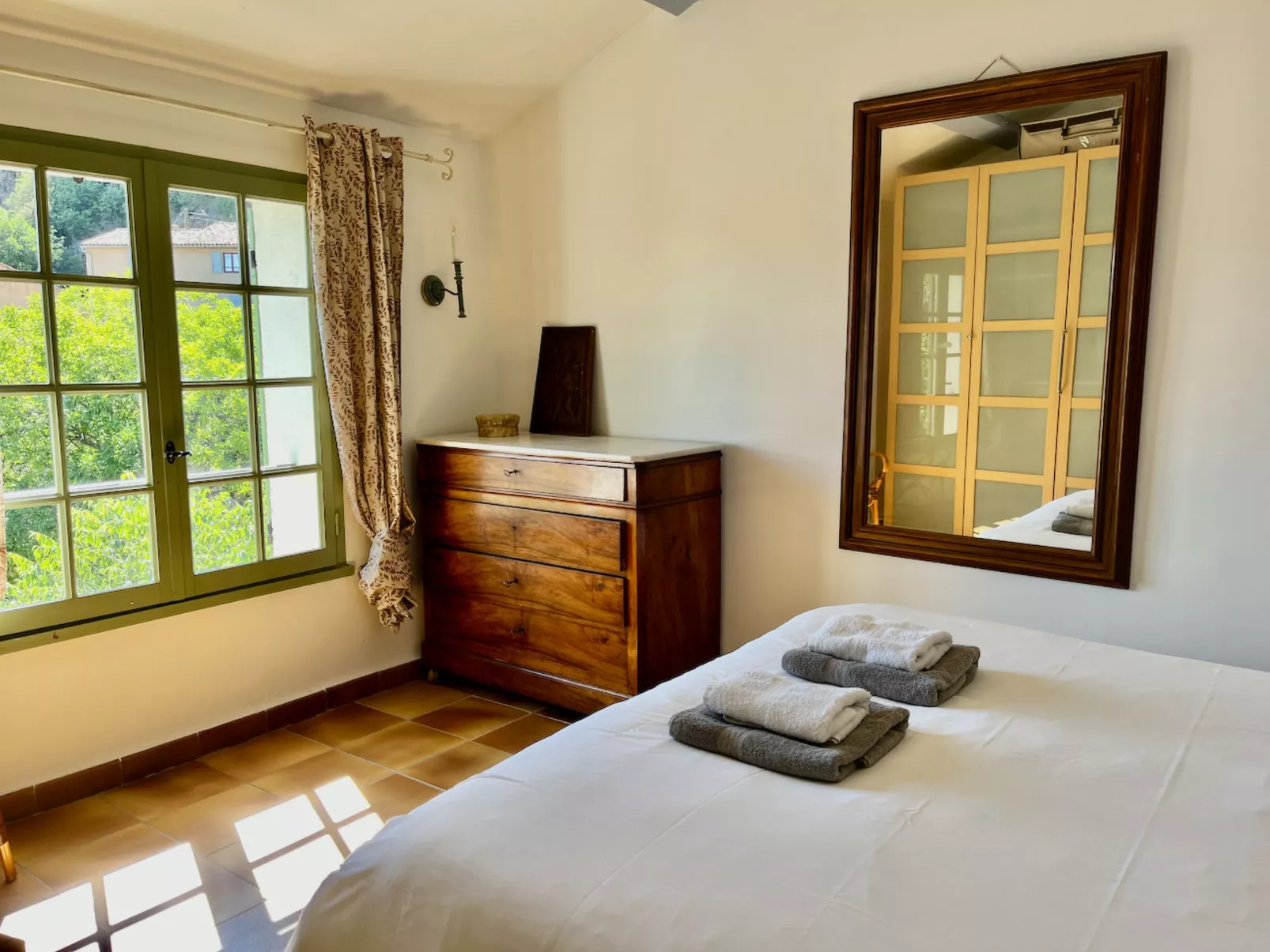 MAISON PERCHEE - Drinnen