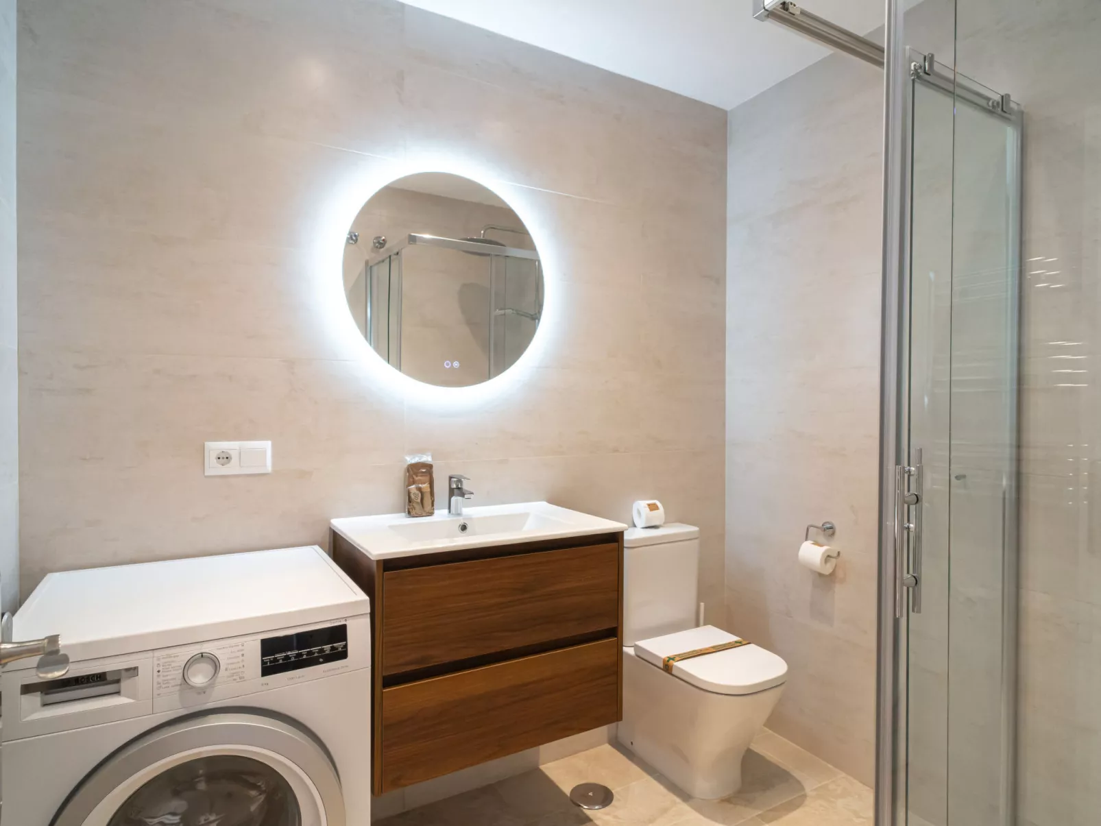 Mediterraneo 1J by Casasol - Inside