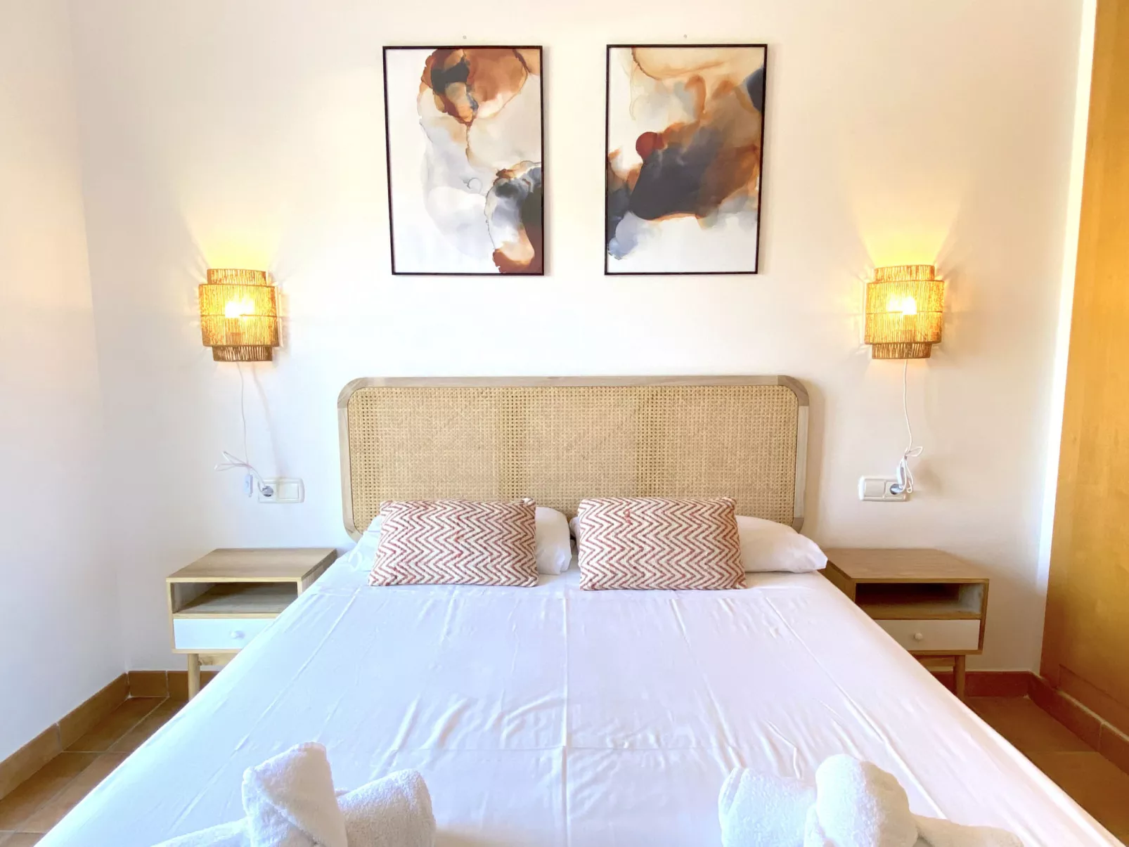 Tamango Hill Alcazaba A 1B by Casasol - Inside