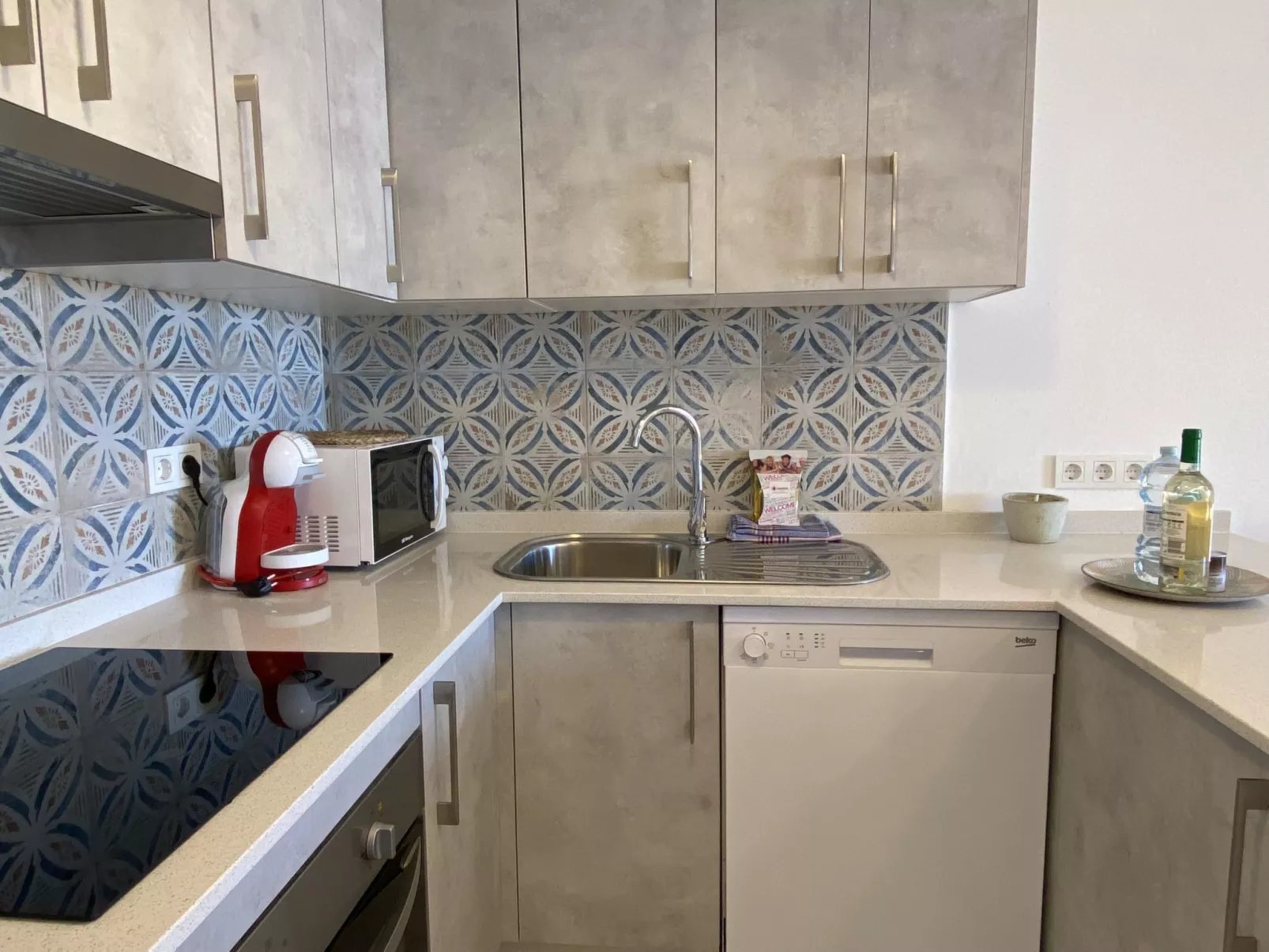 Capuchinos 56 San Juan Capistrano by Casasol - Drinnen