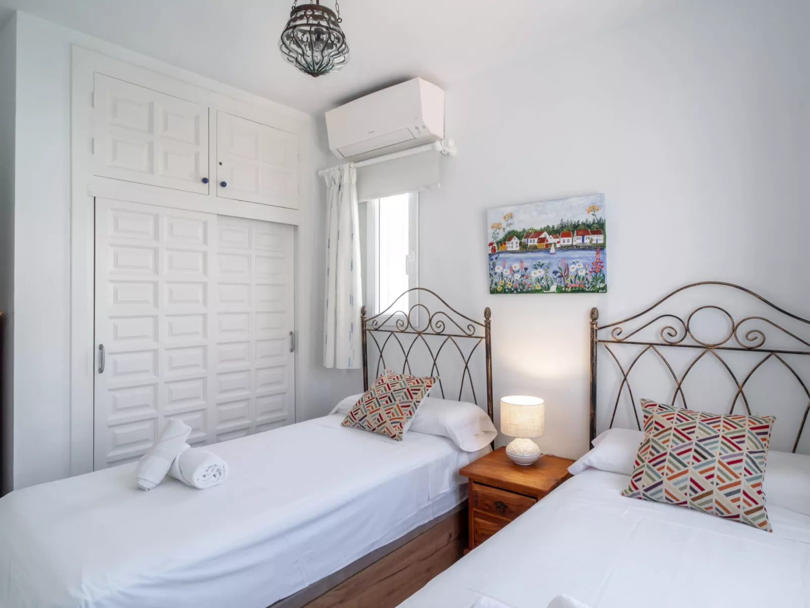 Los Aguacates Bellavista by Casasol - Inside