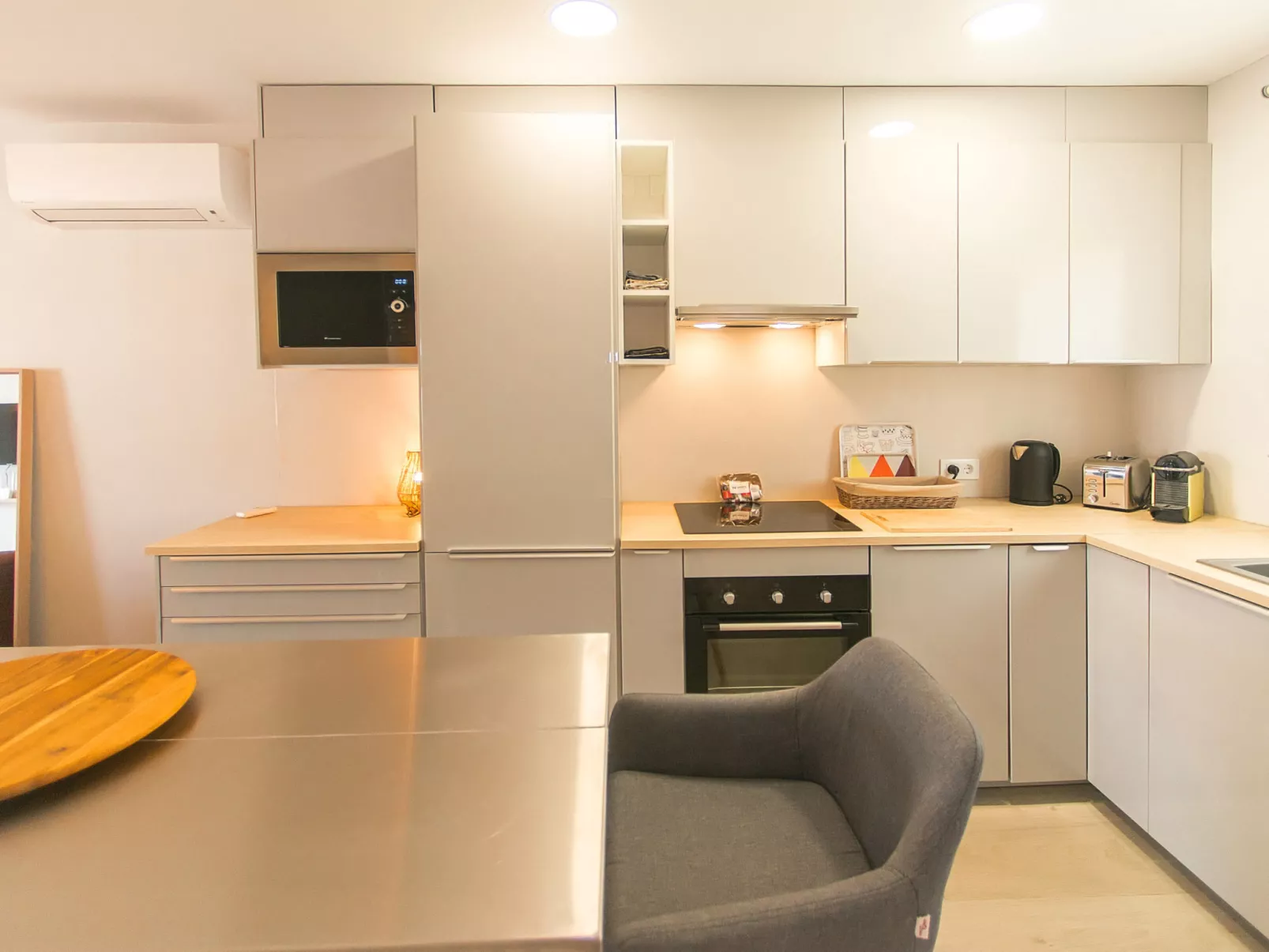 WELCS APARTAMENTO 234 EMP con una gran terraza - Dedans