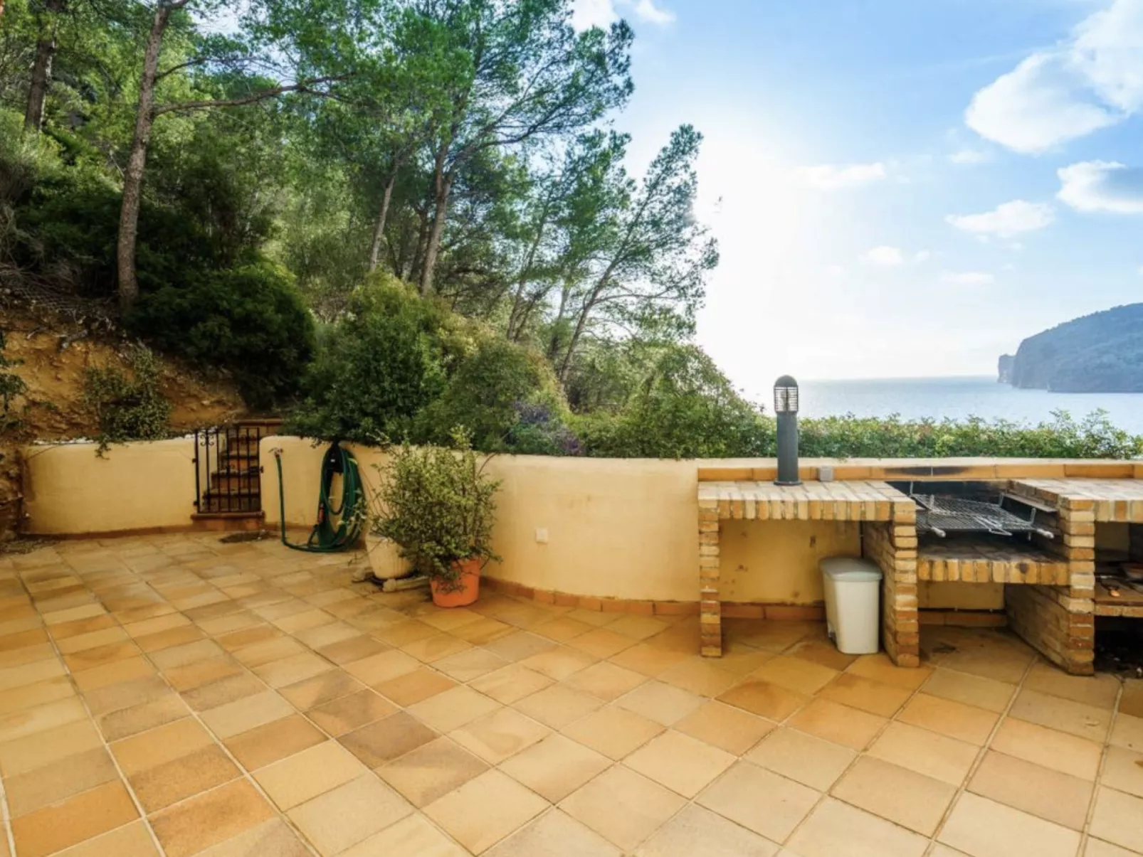 VILLA CAMP DE MAR SEA VIEW - Outside