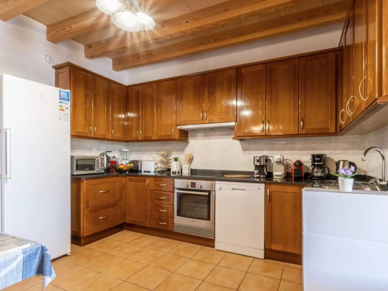 VILLA LORENZO MANACOR by PriorityVillas - Dedans