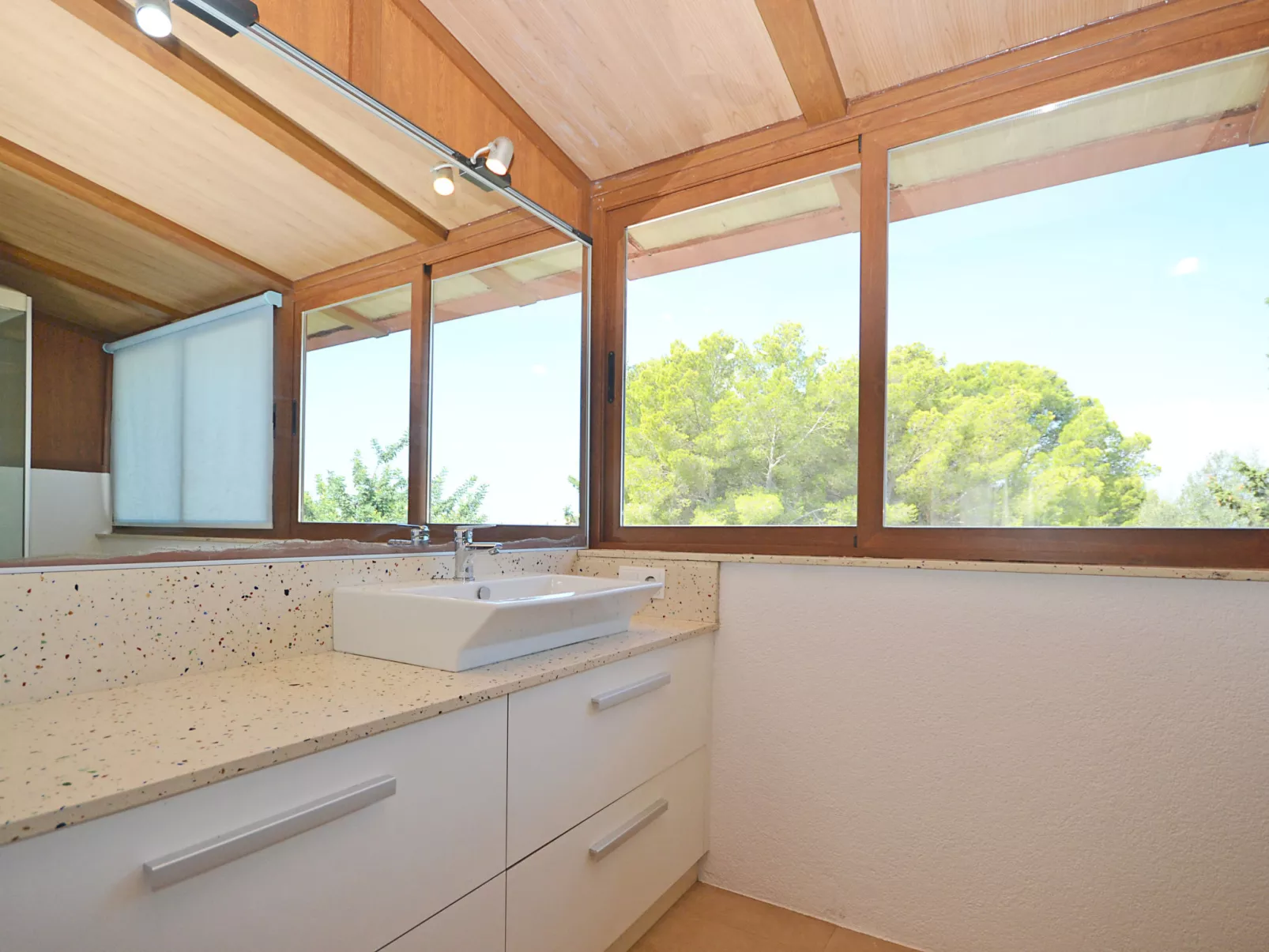 Esperanza - Draußen