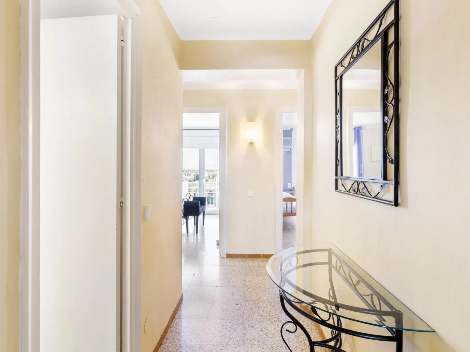 WELCS APARTAMENTO 227 EMP  con vistas al canal - Inside