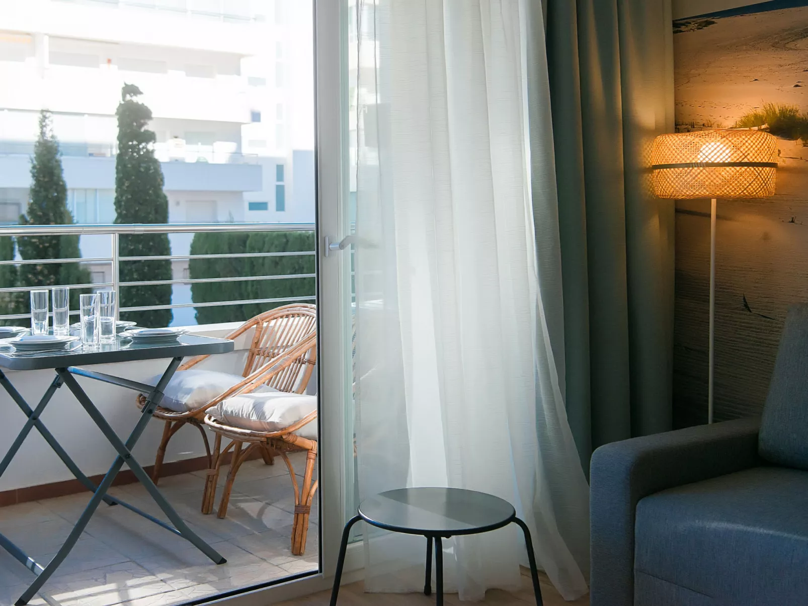 WELCS APARTAMENTO 224 EMP con TERRAZA - Drinnen