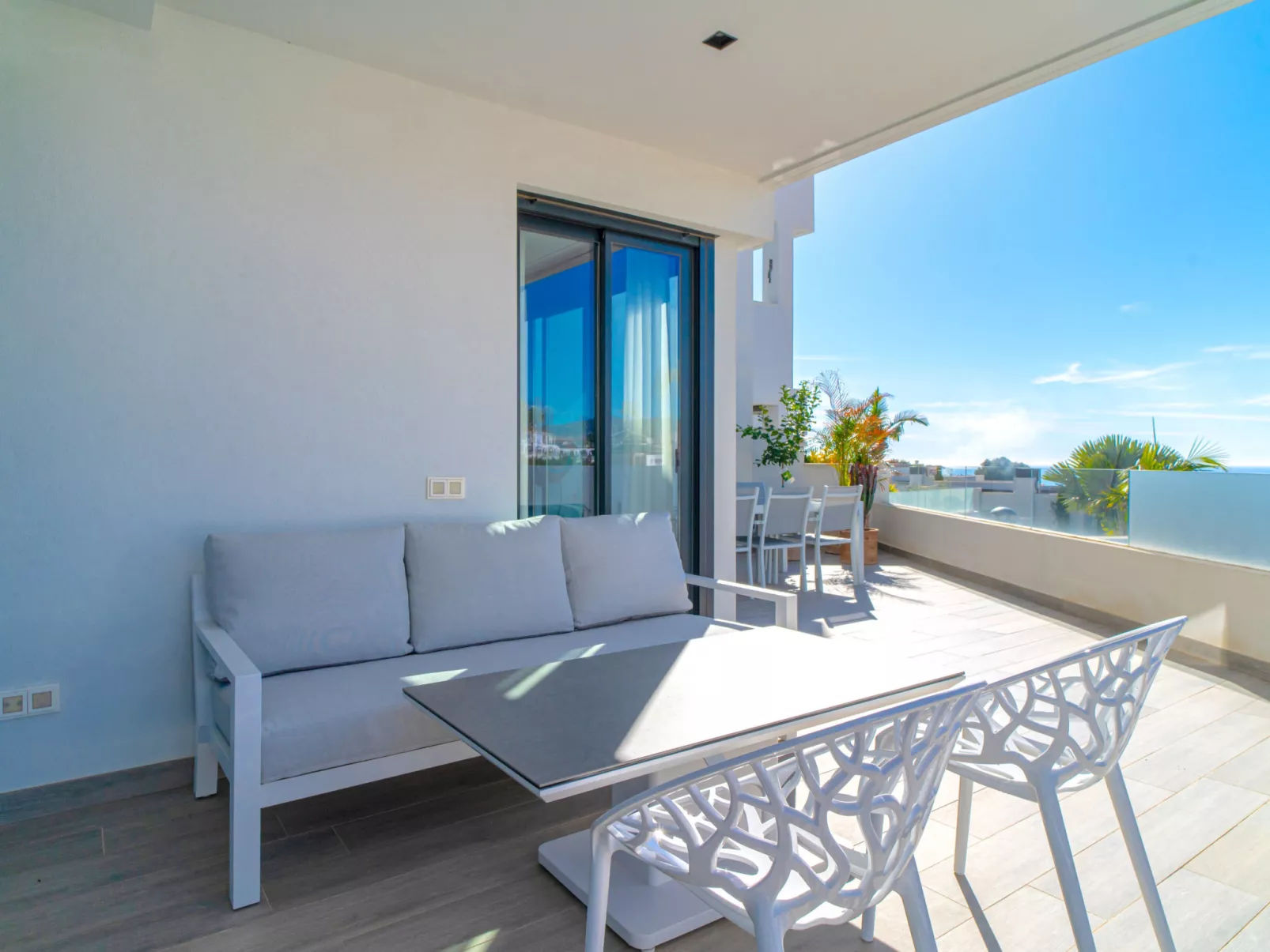 Royal Palm Luxe by Casasol - Inside