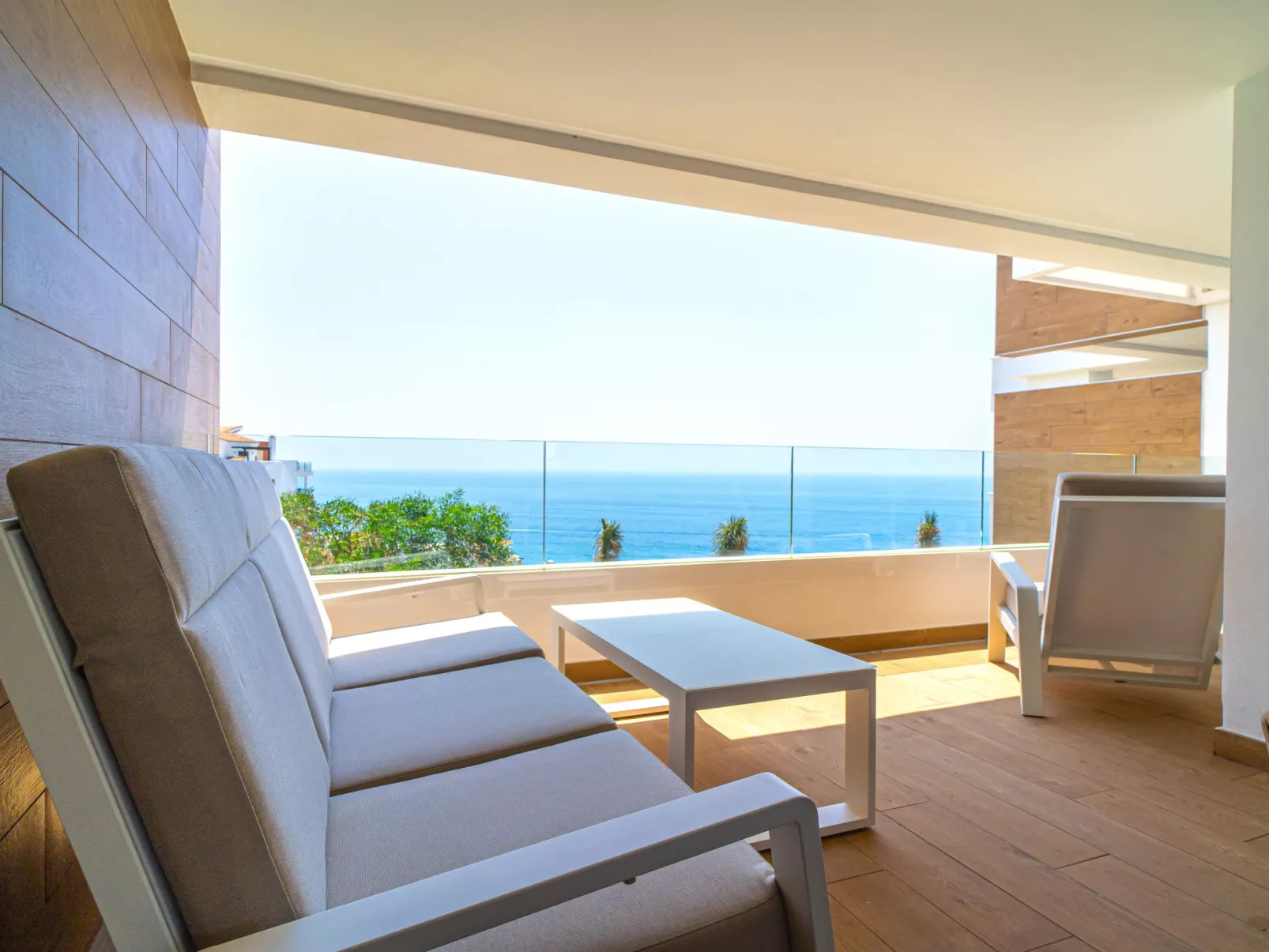 Luxury Premium Isea 1122 by Casasol - Drinnen