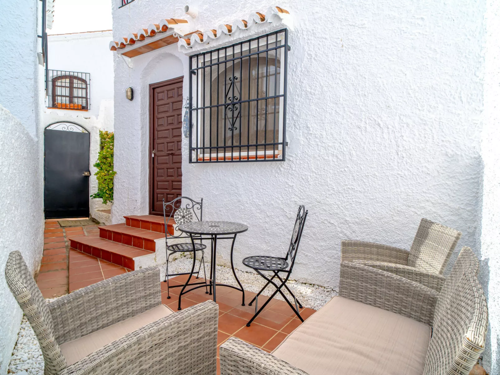 Capistrano Village Cactus by Casasol - Inside