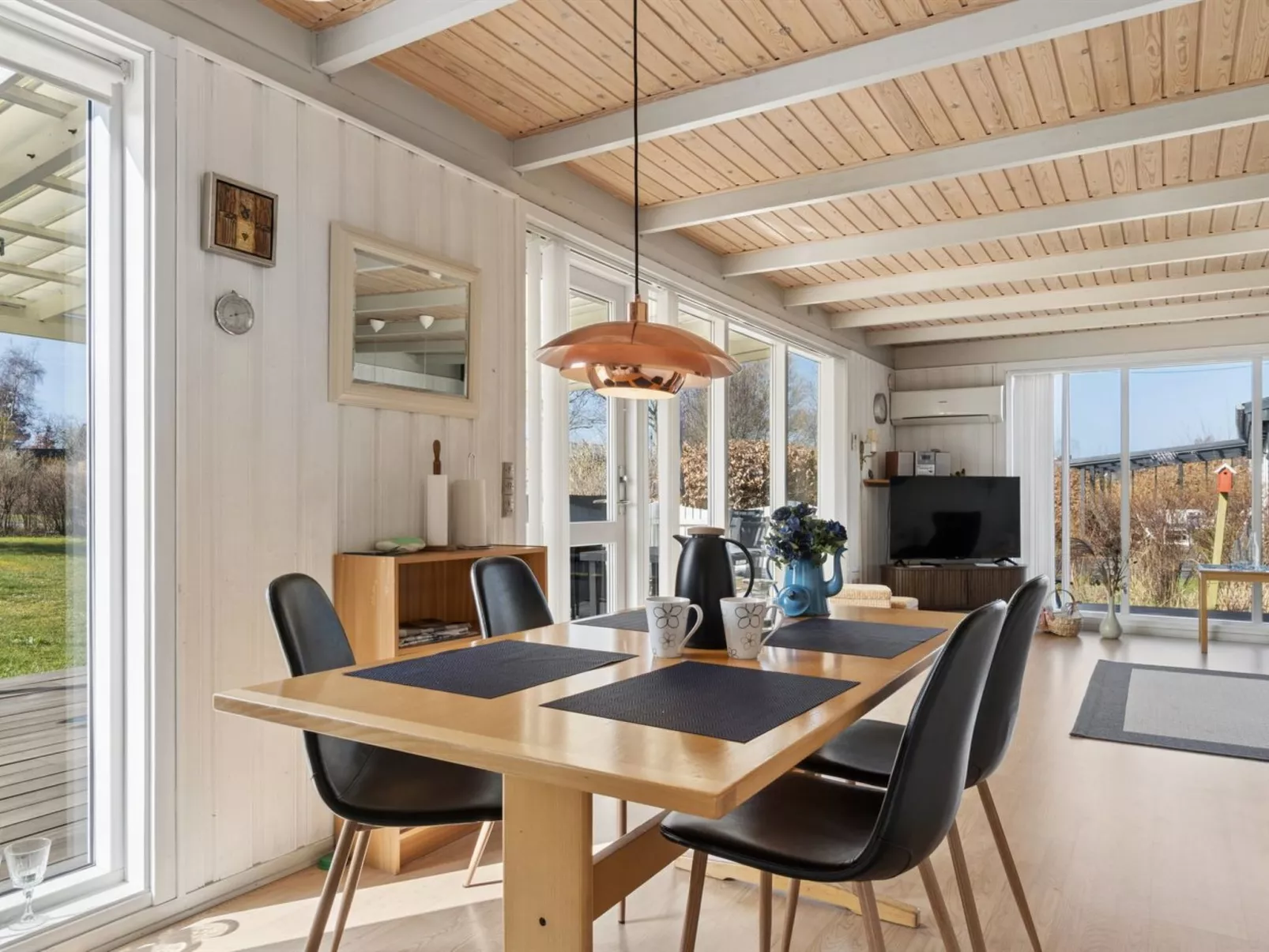 "Selinda" - 250m from the sea - Inside