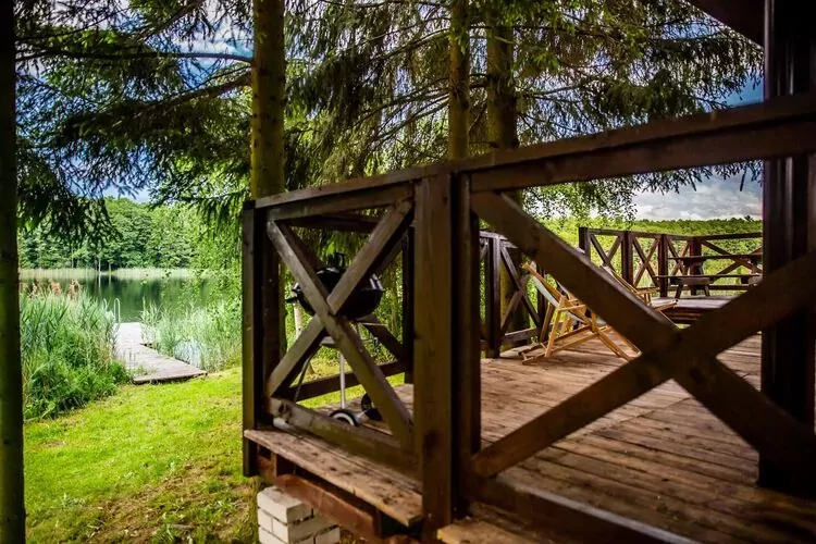 Dom dla 4 os Klępnica-Aussicht