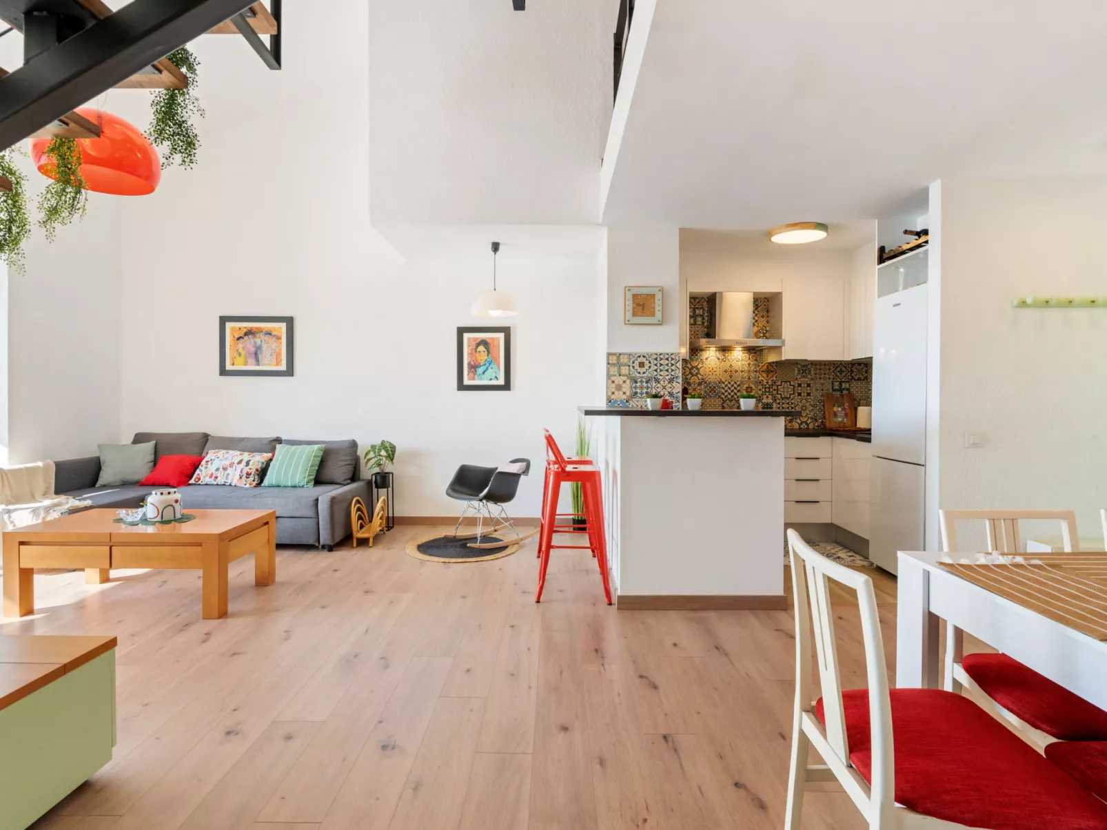 WELCS APARTAMENTO 216 EMP Frente con Terraza - Inside