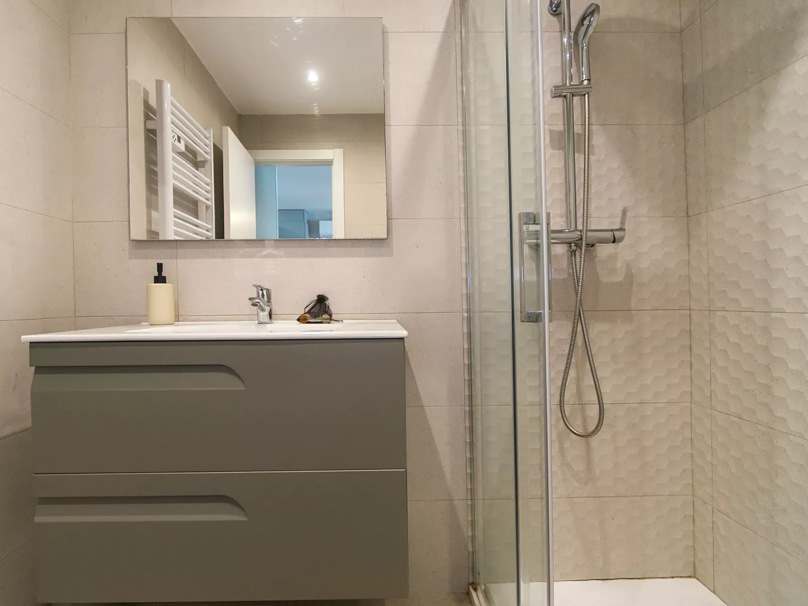 WELCS APARTAMENTO 234 EMP con una gran terraza - Dedans