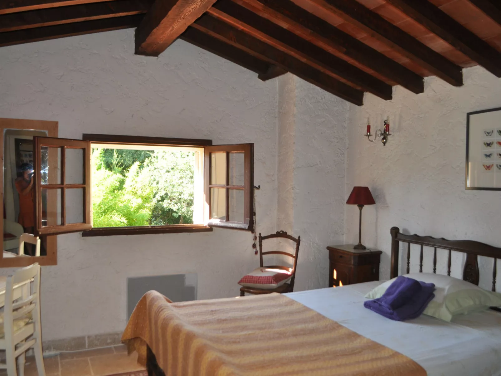 CLOS DES CHENES - Inside