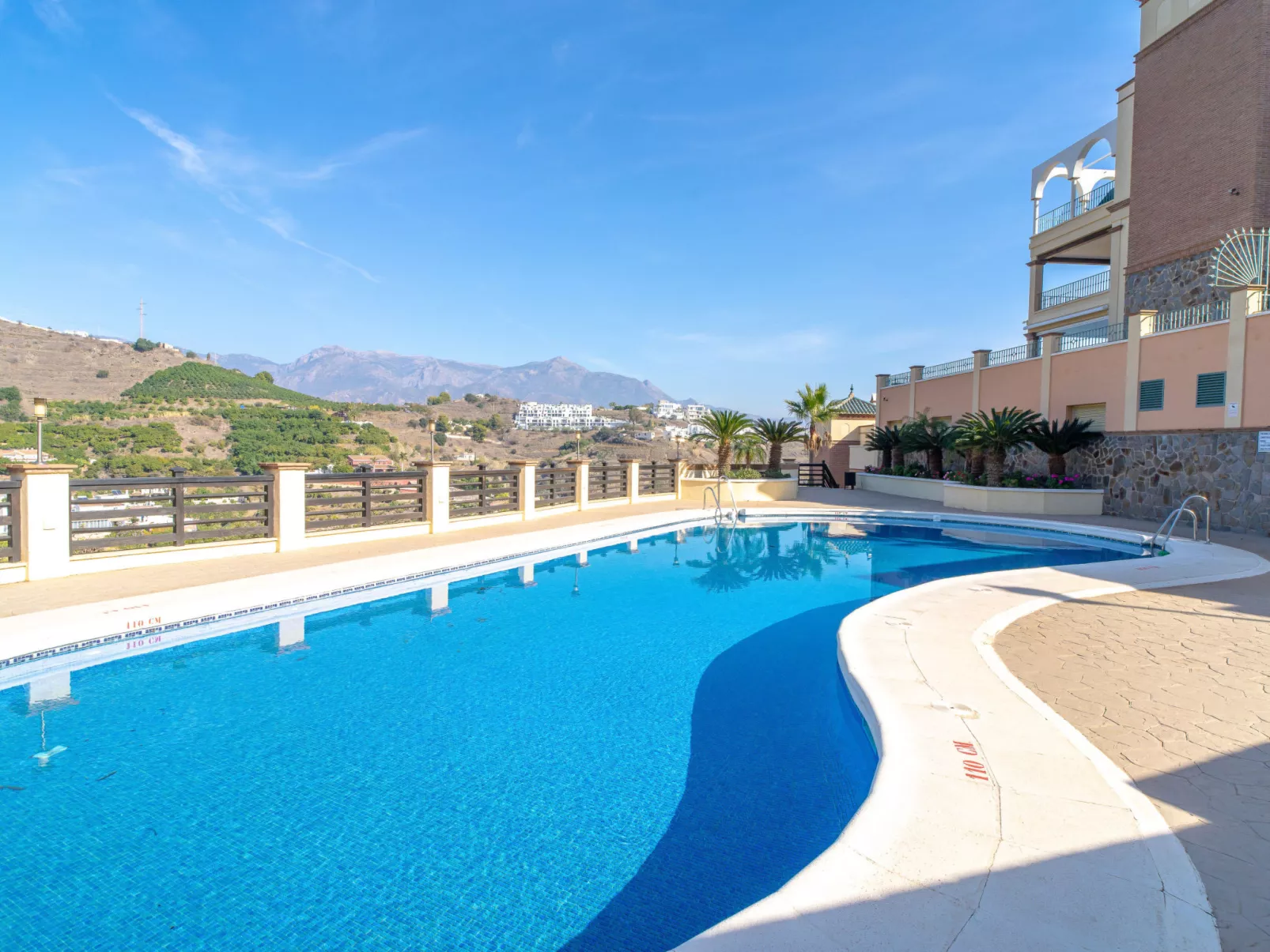 Tamango Hill Alcazaba B by Casasol - Outside
