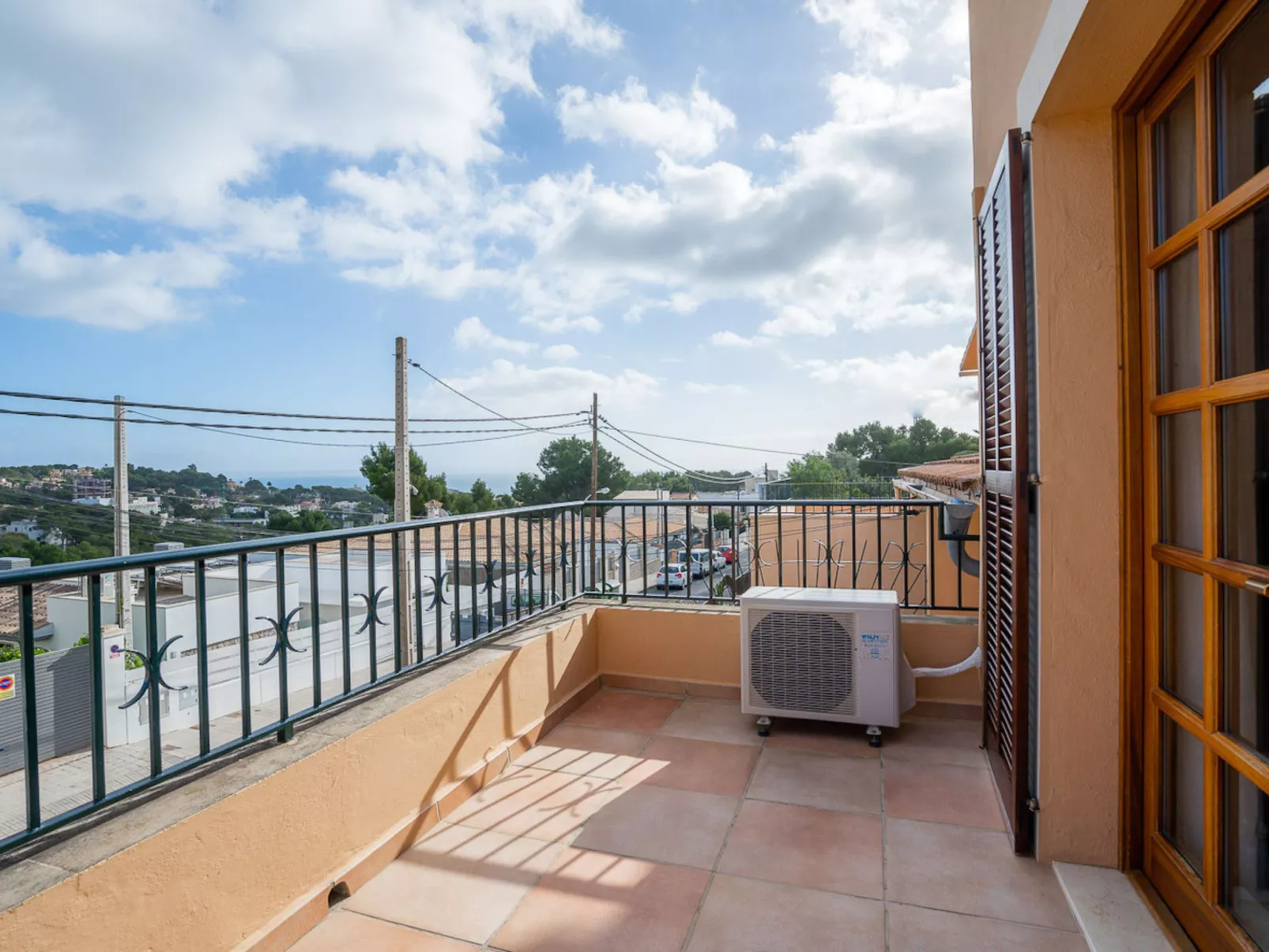 VILLA PORTALS NOUS by Priority Villas - Draußen