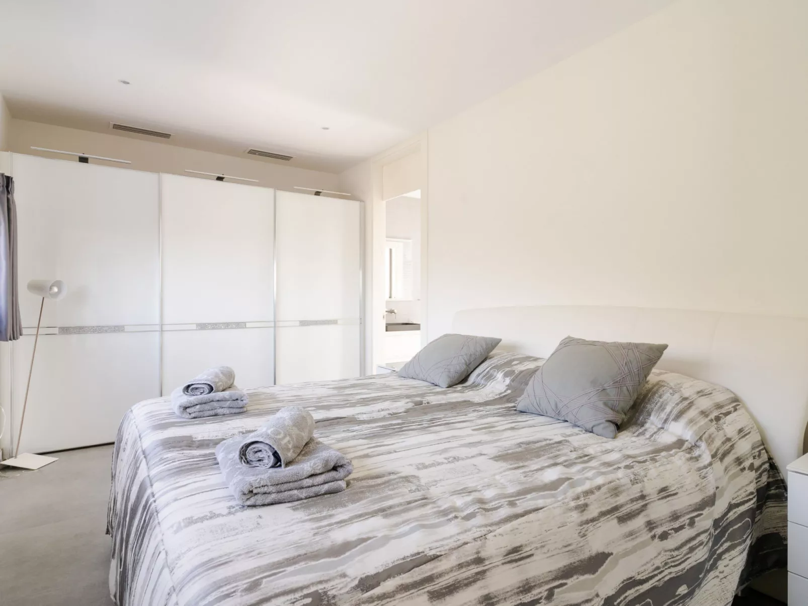 Luxury Villa Tomillo - Inside