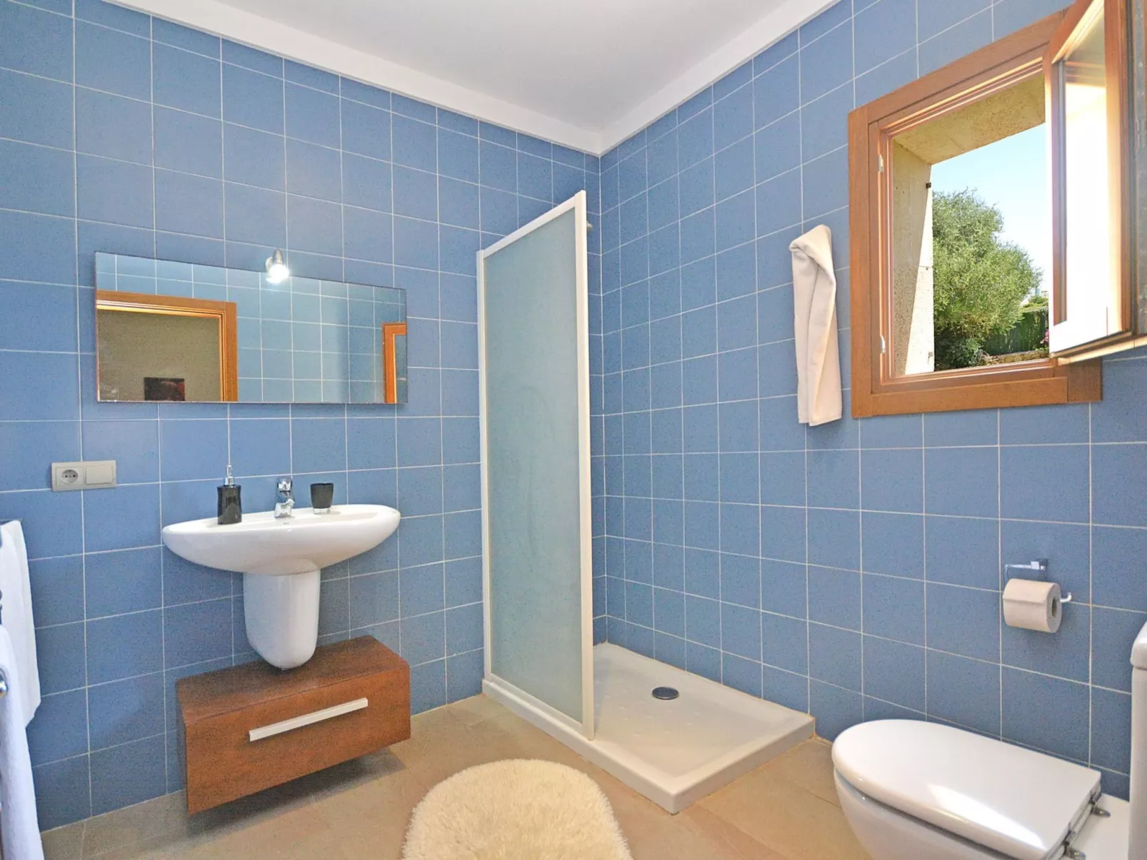 Santa Maria - Drinnen