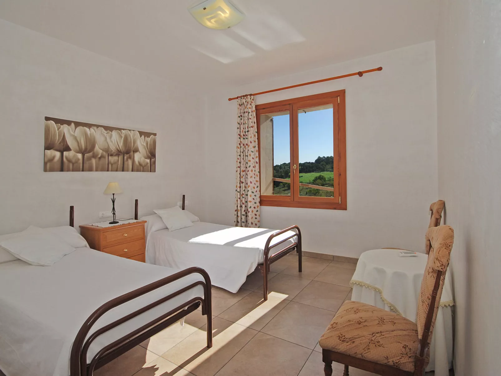 Pla de ses rotes - Drinnen