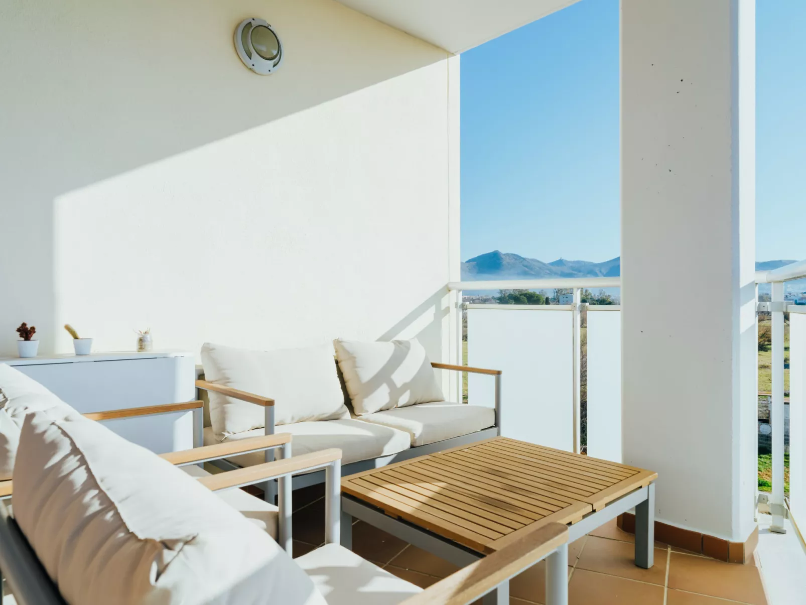 WELCS APARTAMENTO 206 EMP cerca del mar - Dedans