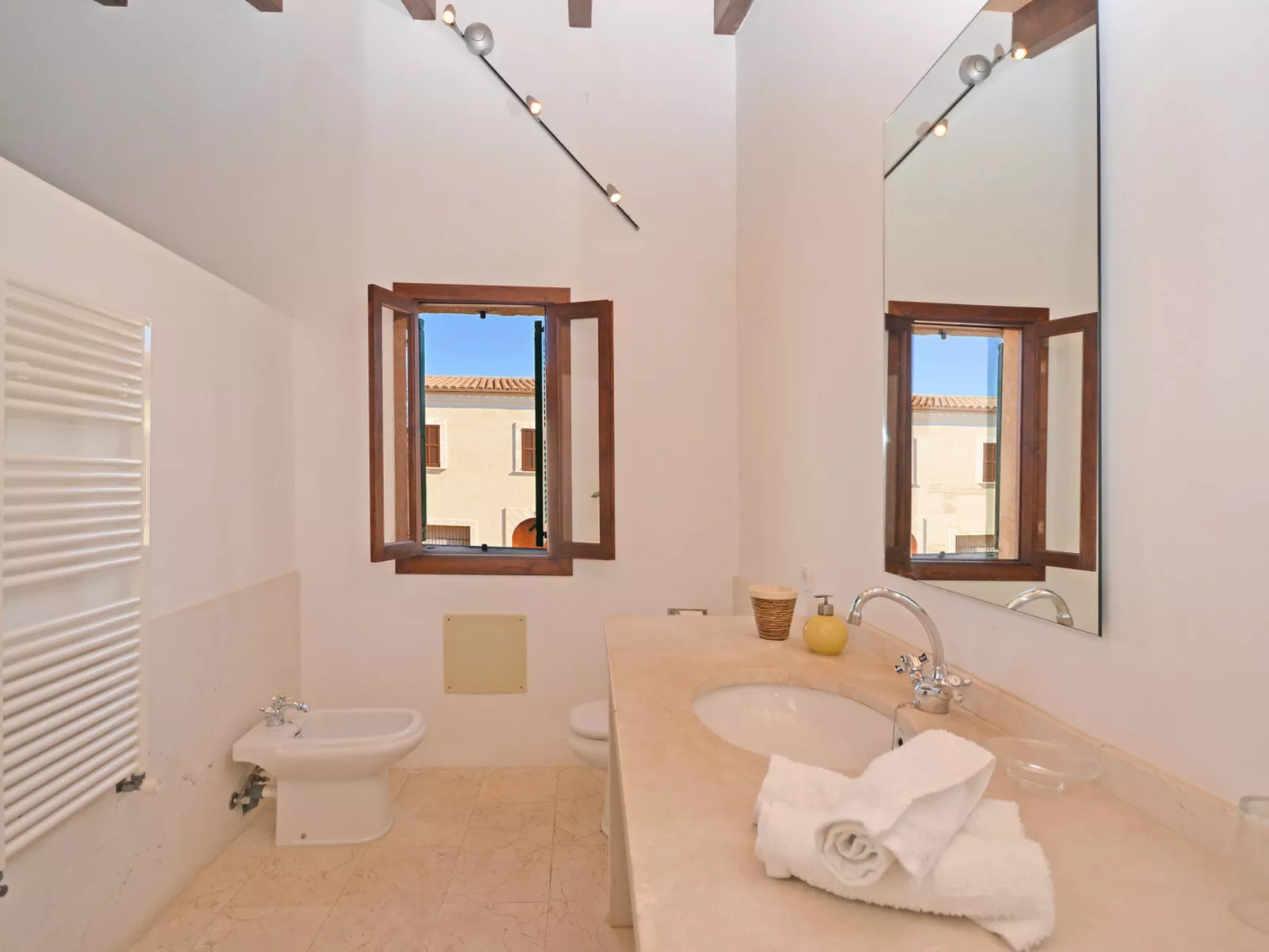 Can Casta (Sonrisa 12) - Dedans