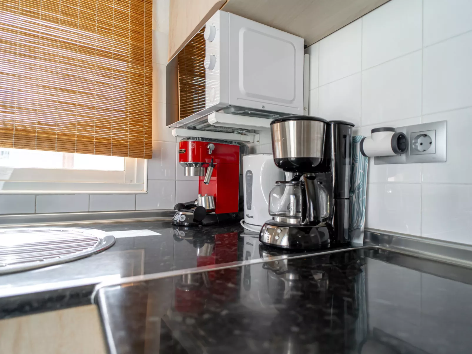 Sunny Terrace Chimenea by Casasol - Inside