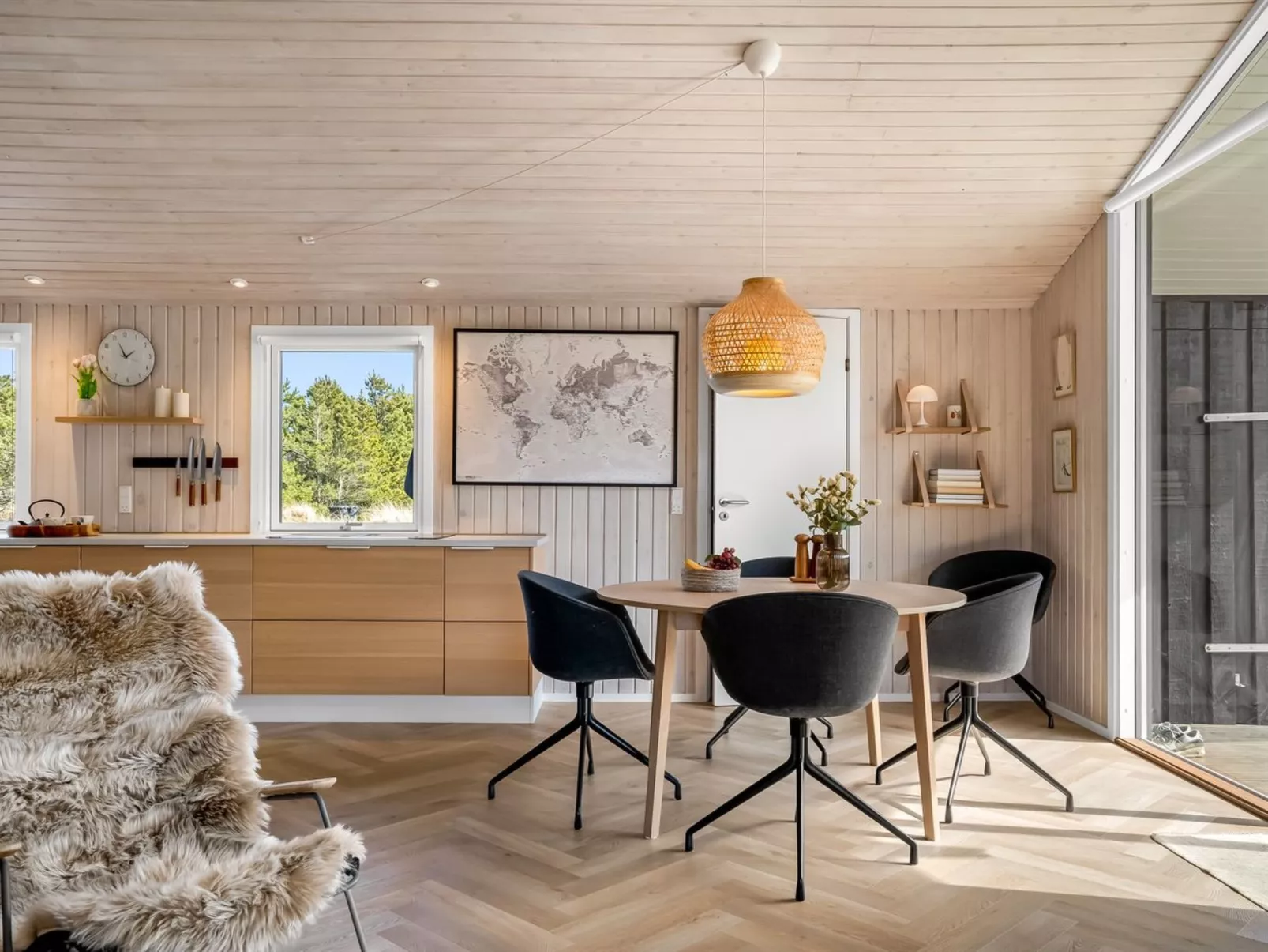 "Steinunn" - 600m from the sea - Drinnen