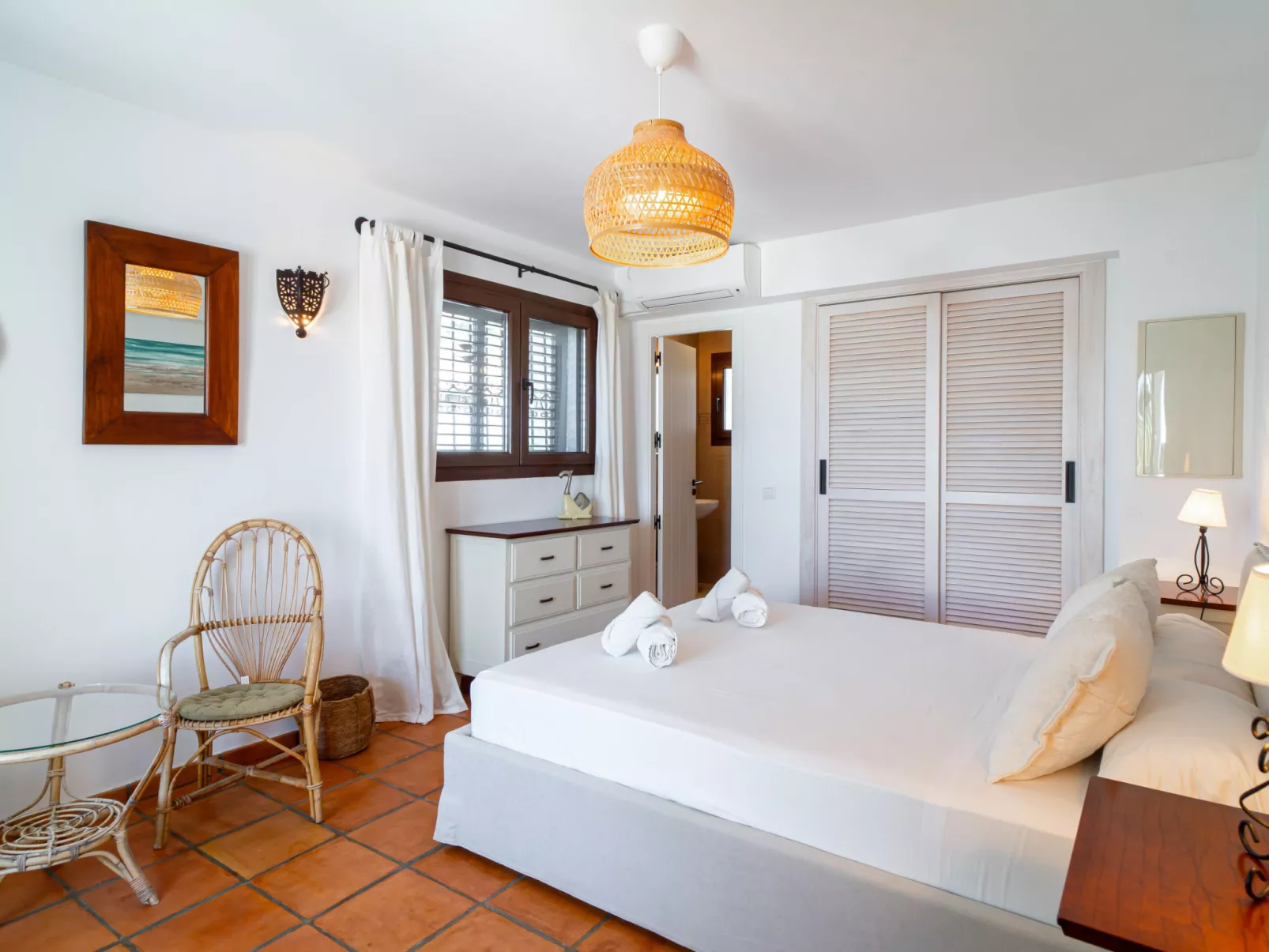 Villa Grand Pool Terrace by Casasol - Drinnen