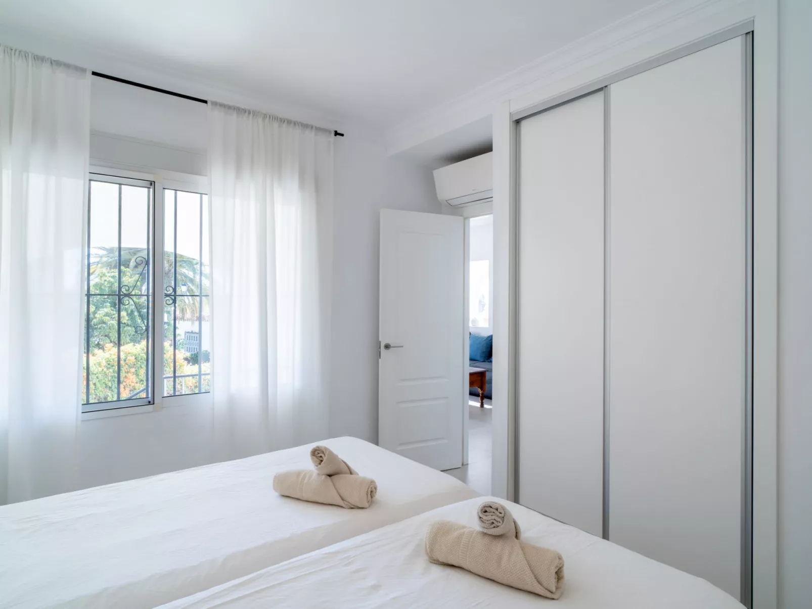 Villa Sandra Luxury Suite by Casasol - Drinnen