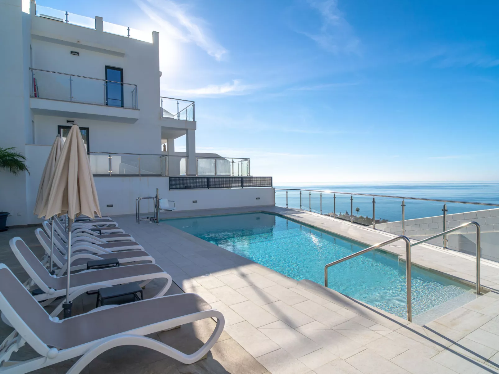 Terrazas de Ladera V4 Luxury by Casasol - Outside