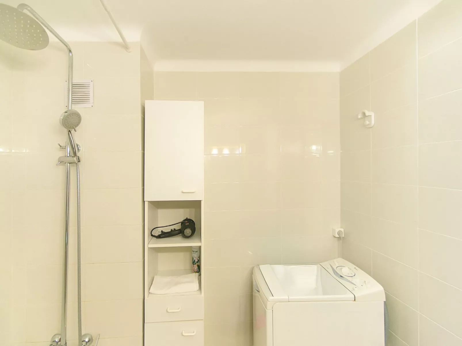 WELCS APARTAMENTO 243 EMP con terraza con vista - Dedans