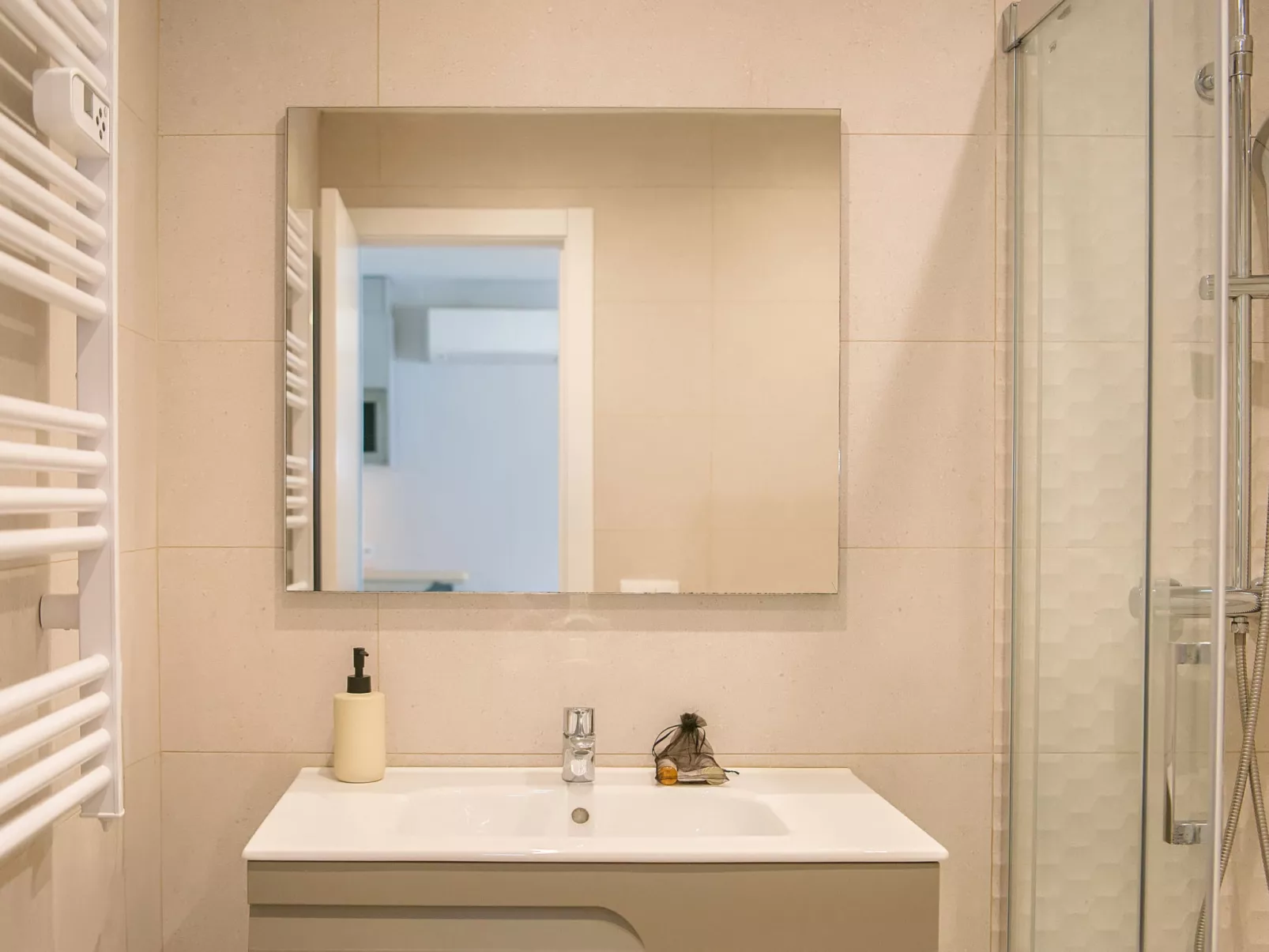 WELCS APARTAMENTO 234 EMP con una gran terraza - Dedans