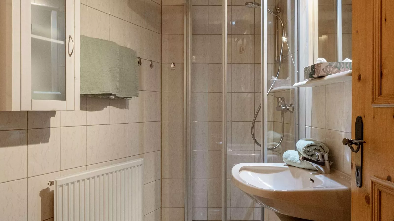 City Hide-Away II-Bathroom