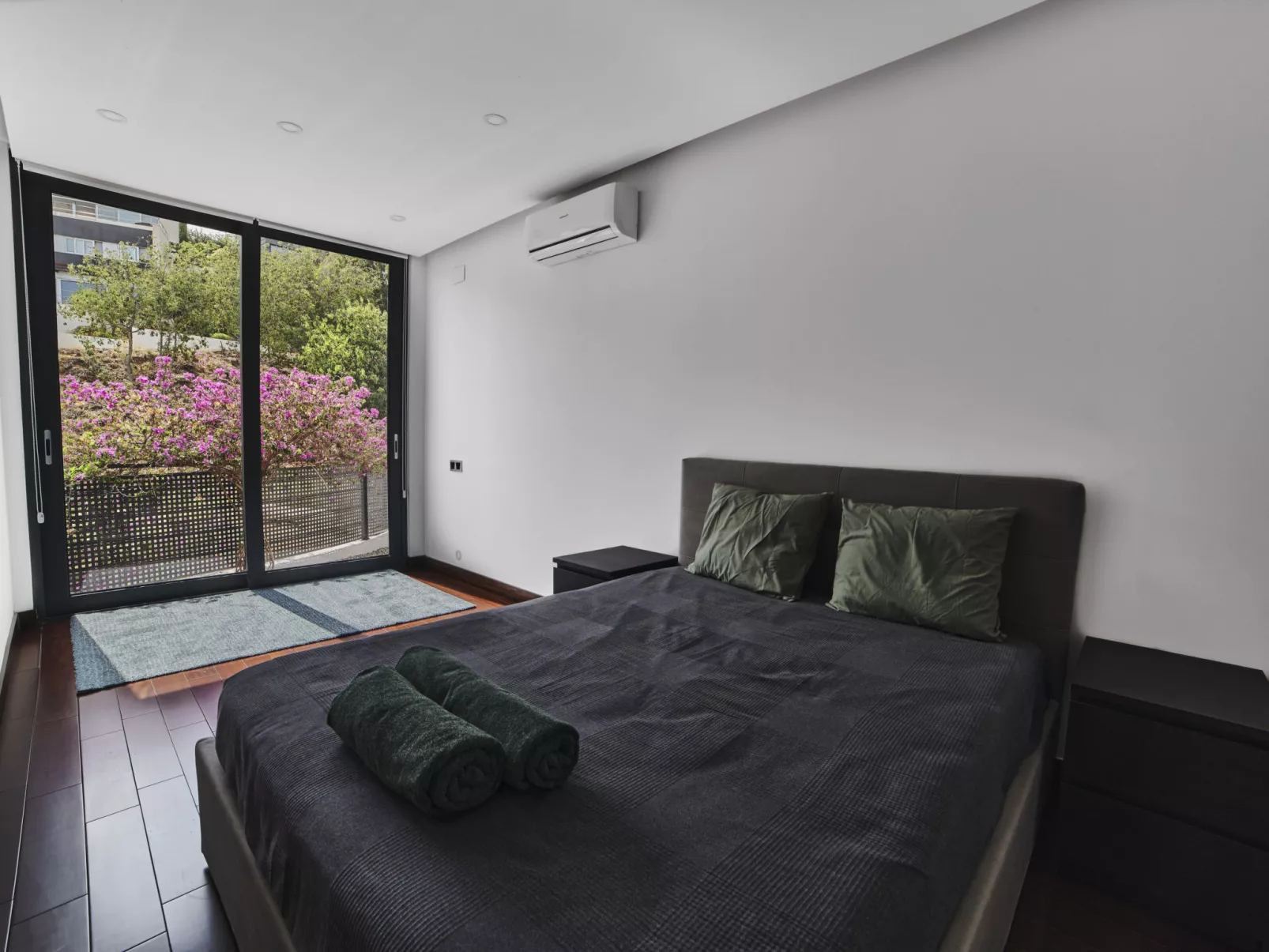 WELCS VILLA MODERNA 097 EMP con piscina - Drinnen