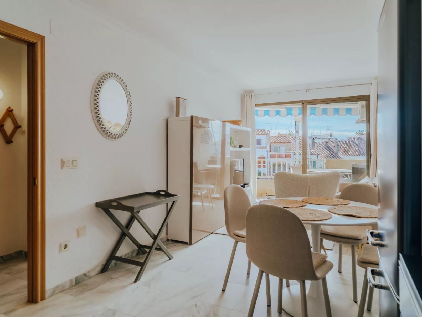 WELCS APARTAMENTO 208 EMP cerca de la playa - Dedans