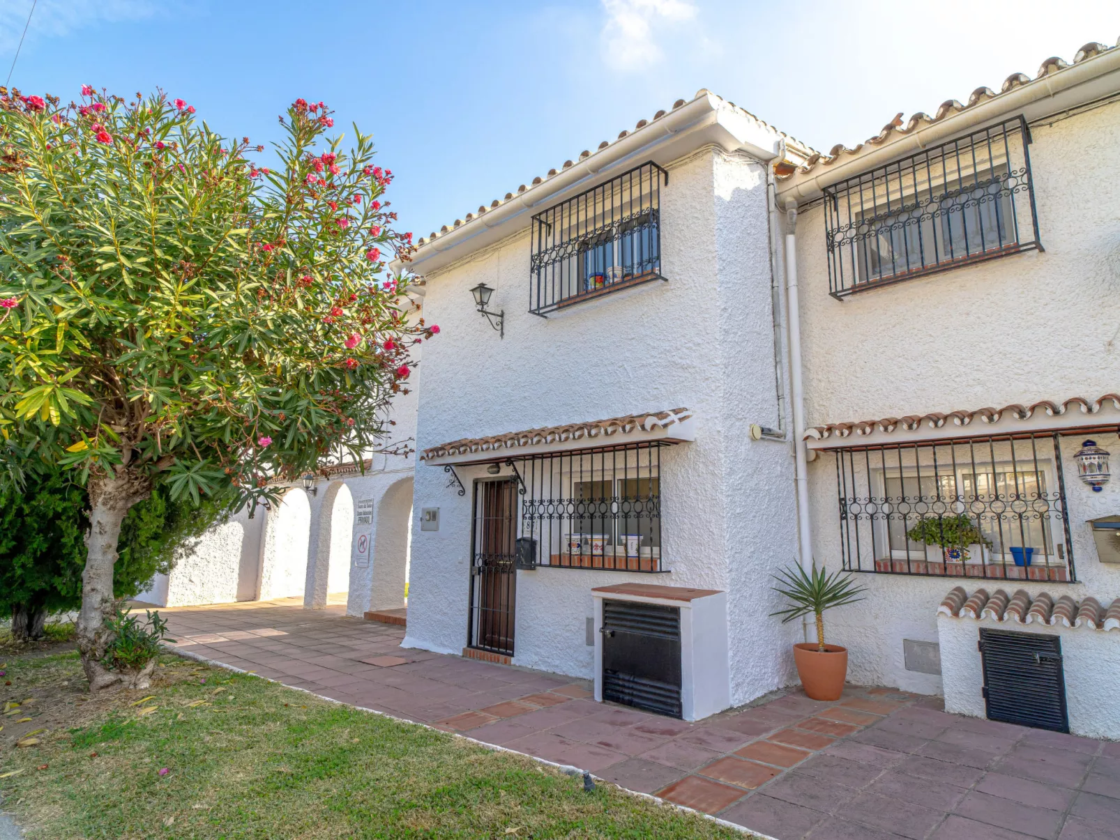 Via Romana 87 by Casasol - Draußen