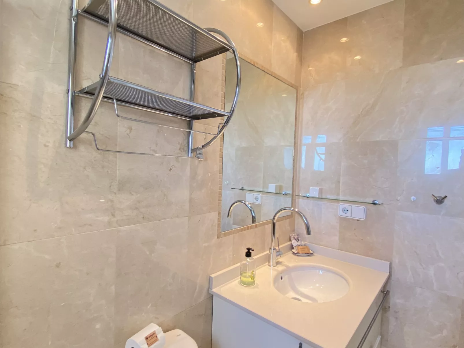 Senorio de Capistrano by Casasol - Inside