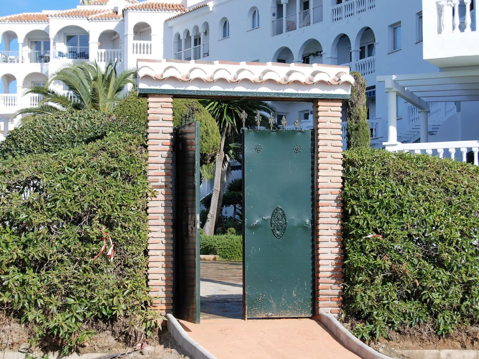 Stella Maris Beachfront 1A by Casasol - Dehors